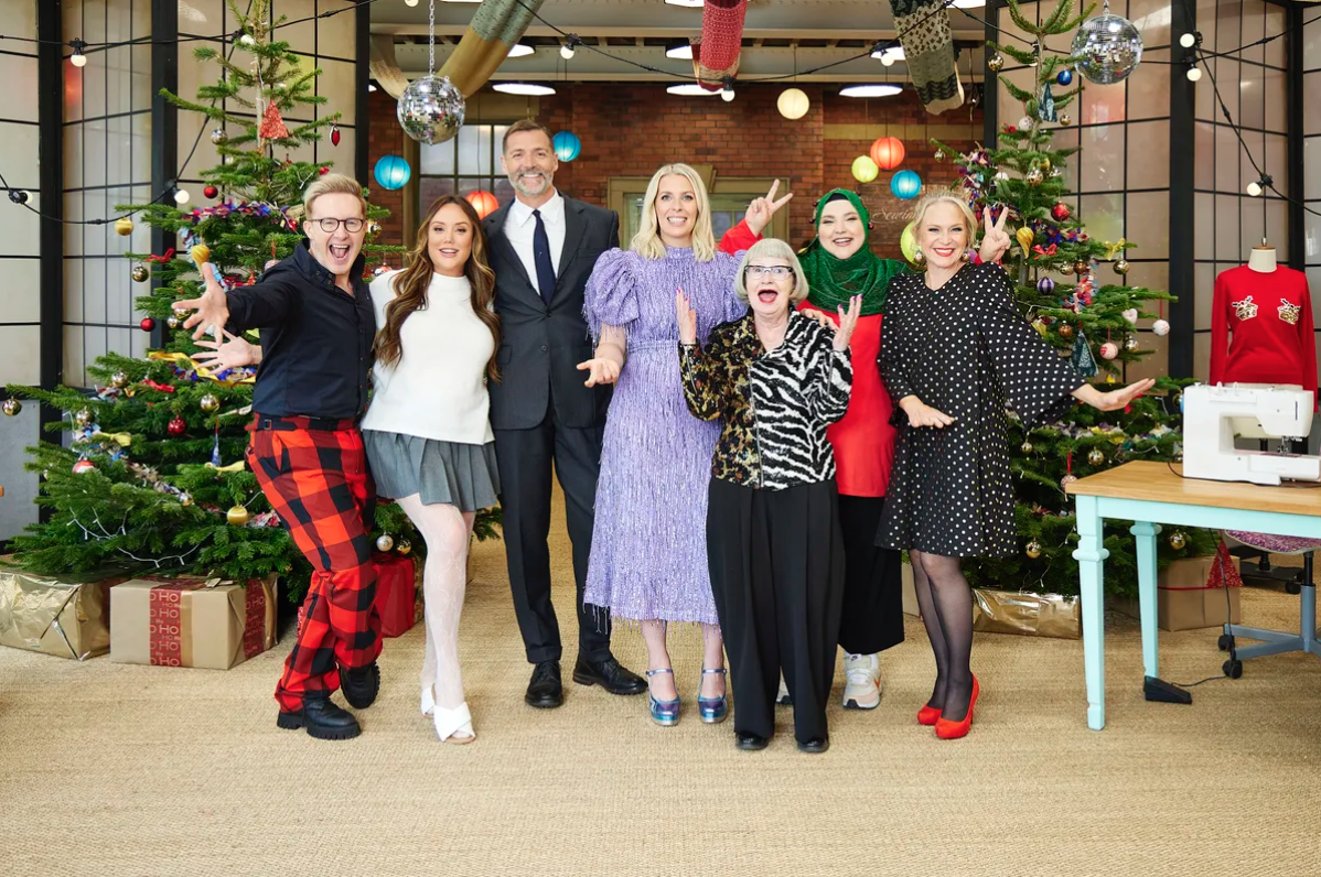 איך לצפות ב-'The Great British Sewing Bee Celebrity Special Christmas 2024' באינטרנט מכל מקום