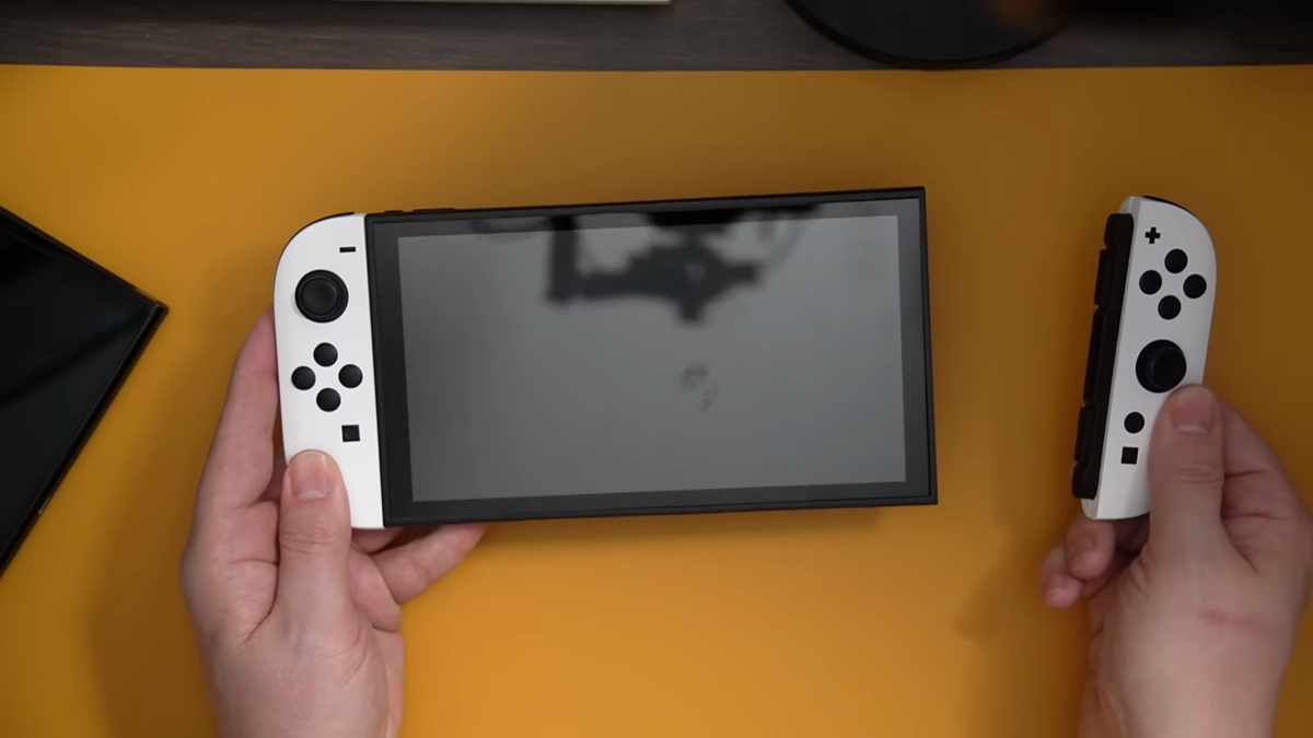זה יכול להיות ההסתכלות הראשונה שלנו על ה-Joy-cons מגנטי של Nintendo Switch 2