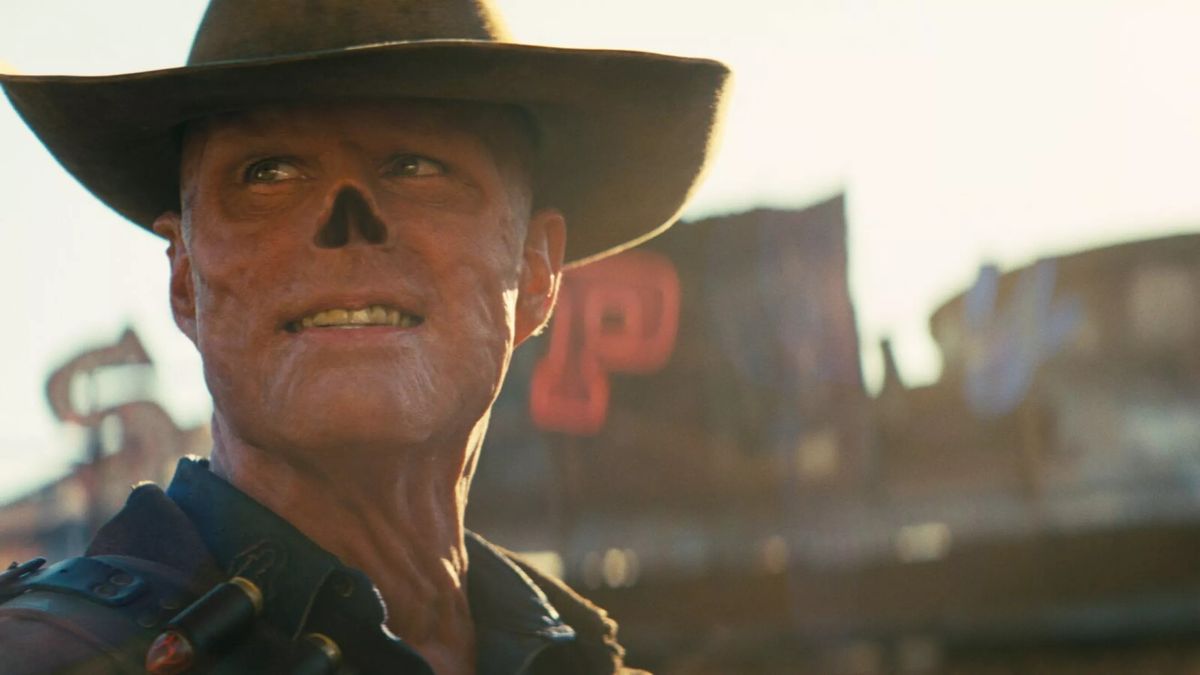 כוכב 'Fallout', וולטון גוגינס, הודיע ​​זה עתה על עדכון התקדמות גדול של עונה 2