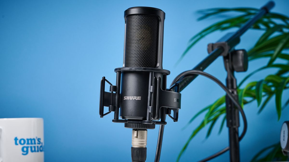סקירת Shure SM4: המיקרופון של המוזיקאי הזה מושלם למתחילים מאת Erin Bashford פורסם ב-17 בינואר 25 המיקרופון SM4 מבית Shure הוא אופציה מצוינת למוזיקאים מתחילים להקלטה שאינה מתפשרת על איכות מקצועית.