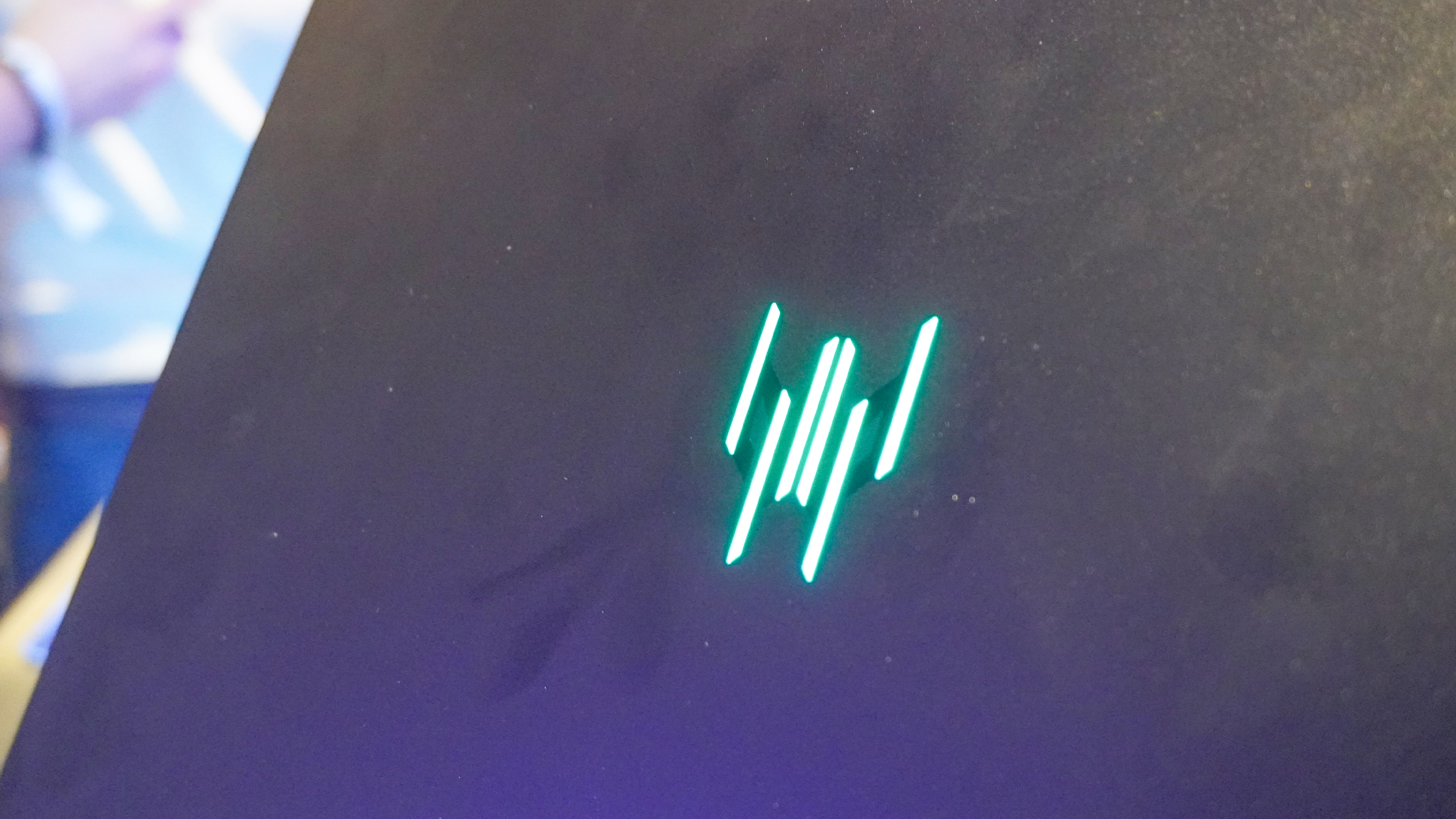 טורף Acer Helios Neo 16 AI