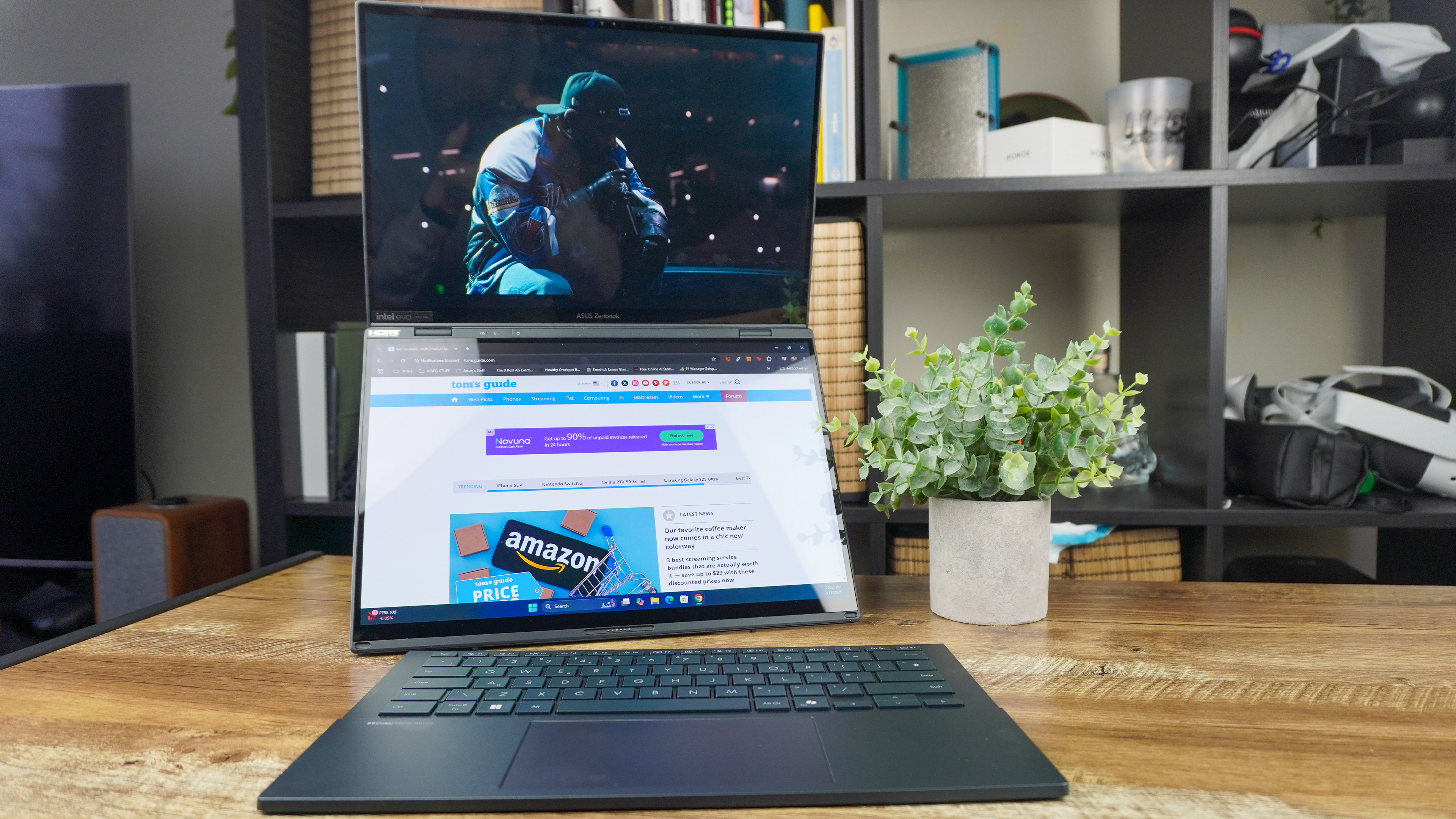 צמד Asus Zenbook (2025)