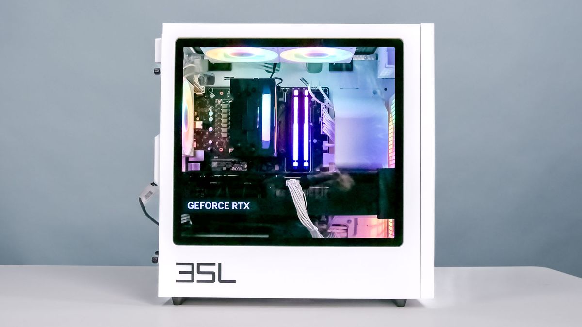 סקירה של HP Omen 35L: מחשב משחק מסוגנן ועוצמתי של טוני פולנקו פורסם ב- 18 בפברואר 25, HP Omen 35L מציע ביצועי משחק מעולים בעיצוב אמצעי של אמצע מגדל. התקלות המעטות שלה אינן מונעות ממחשב המשחקים הזה לדירוג בין הבונים הטובים ביותר לפני שתוכלו לקנות כרגע.