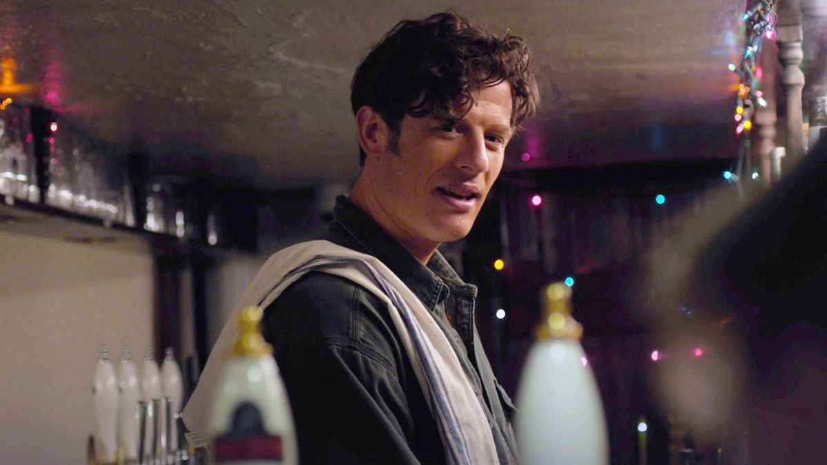 James Norton as Robert Freegard in "Rogue Agent" now streaming on Netflix