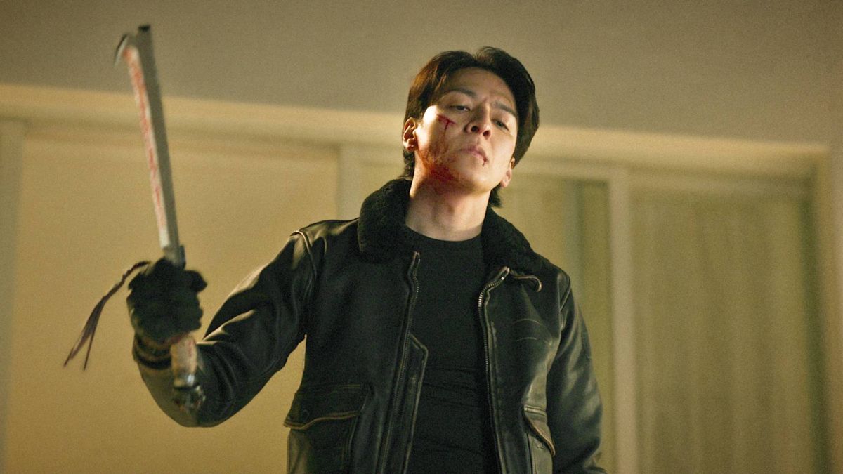 Tôma Ikuta as Shûhei Sakata in "Demon City" now streaming on Netflix
