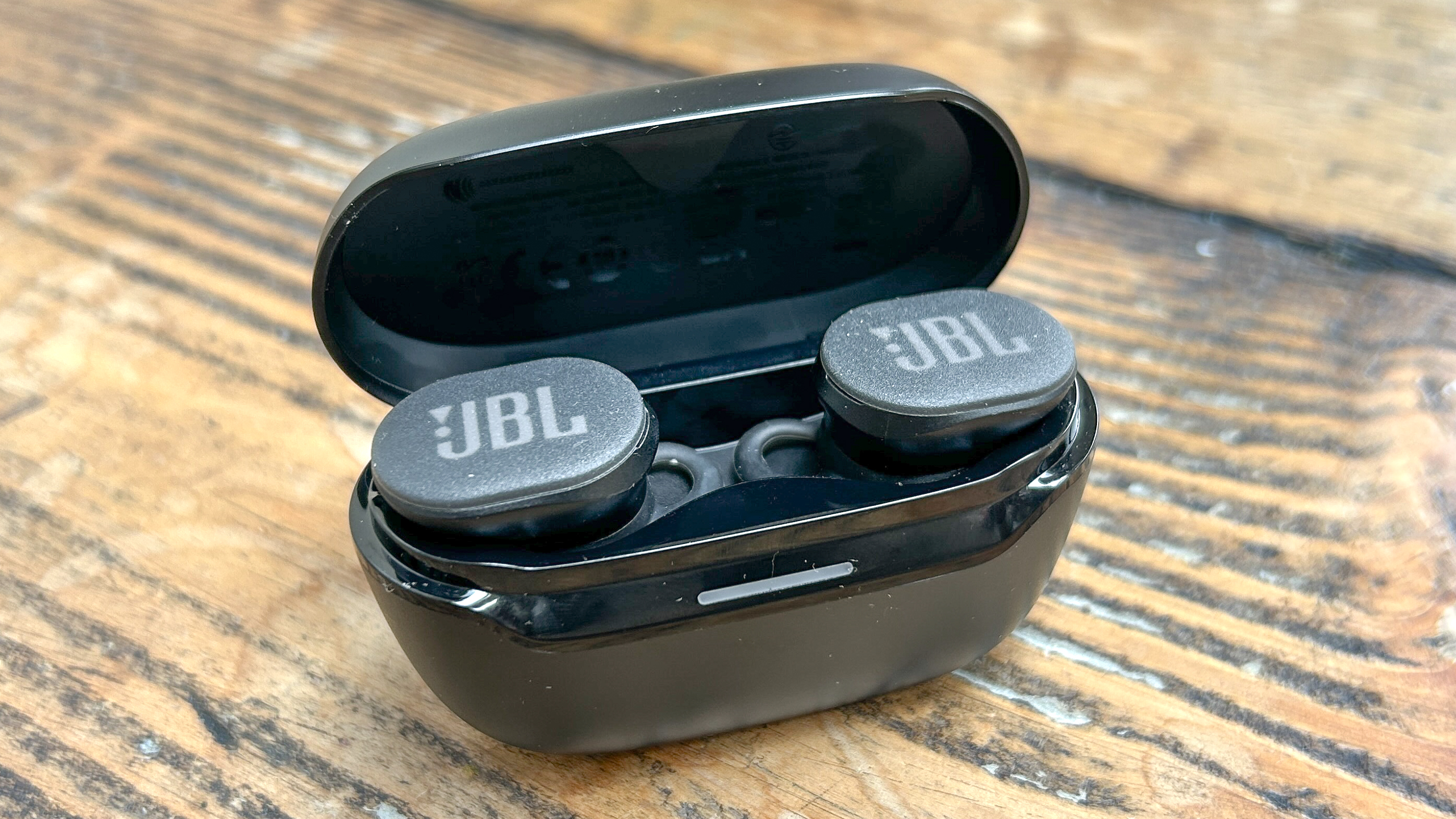 מירוץ סיבולת JBL 2 אוזניות