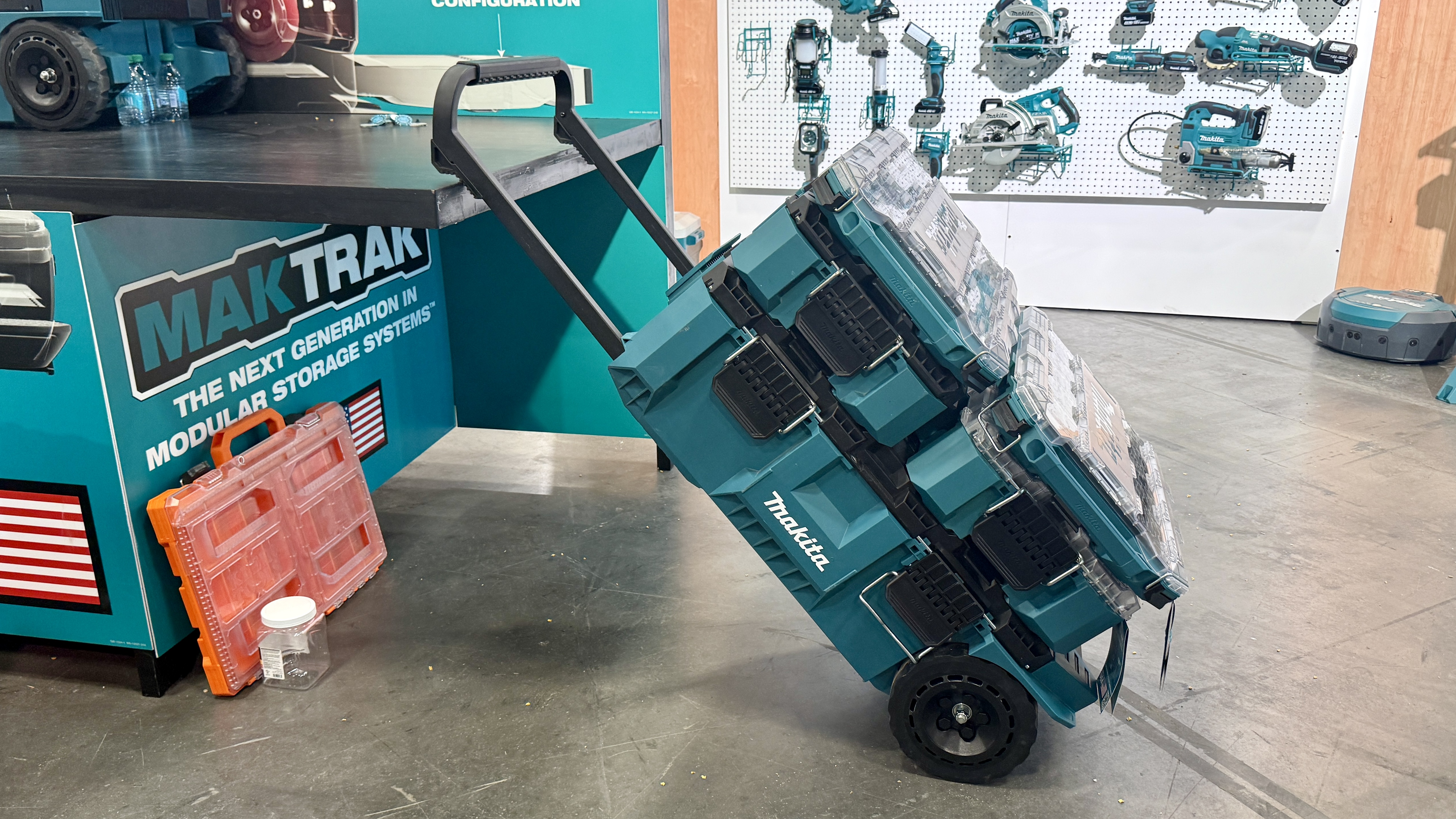 Makita Maktrak