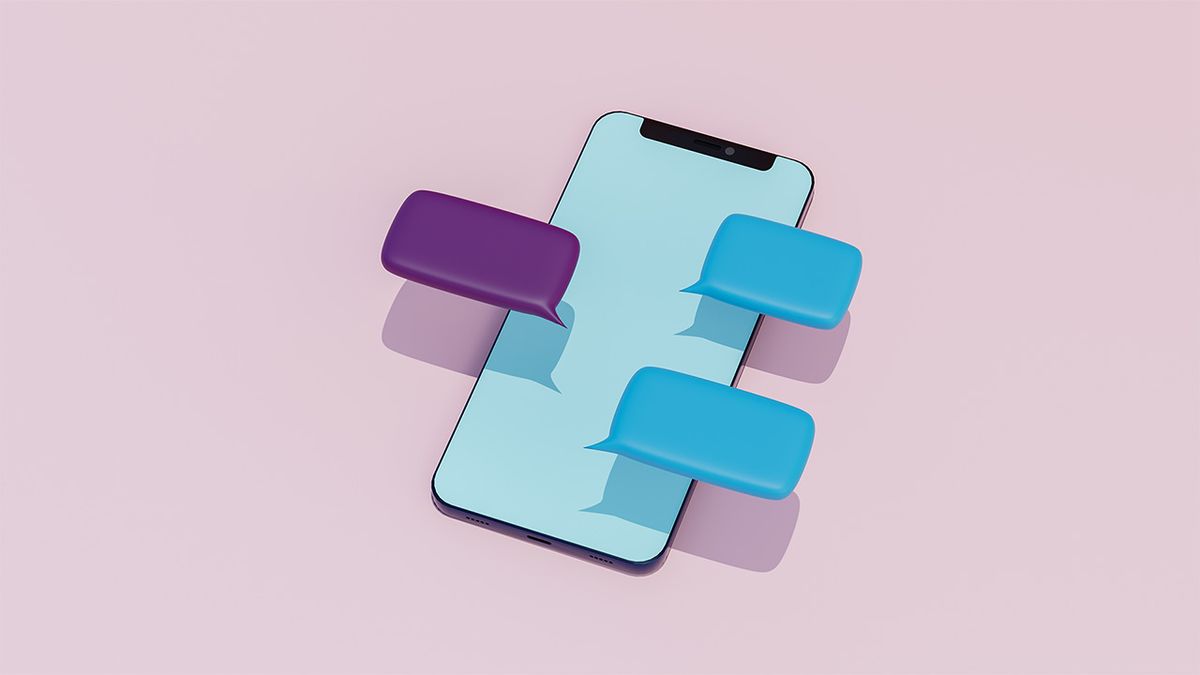 Smartphone with 3D purple and blue message bubbles on pink background
