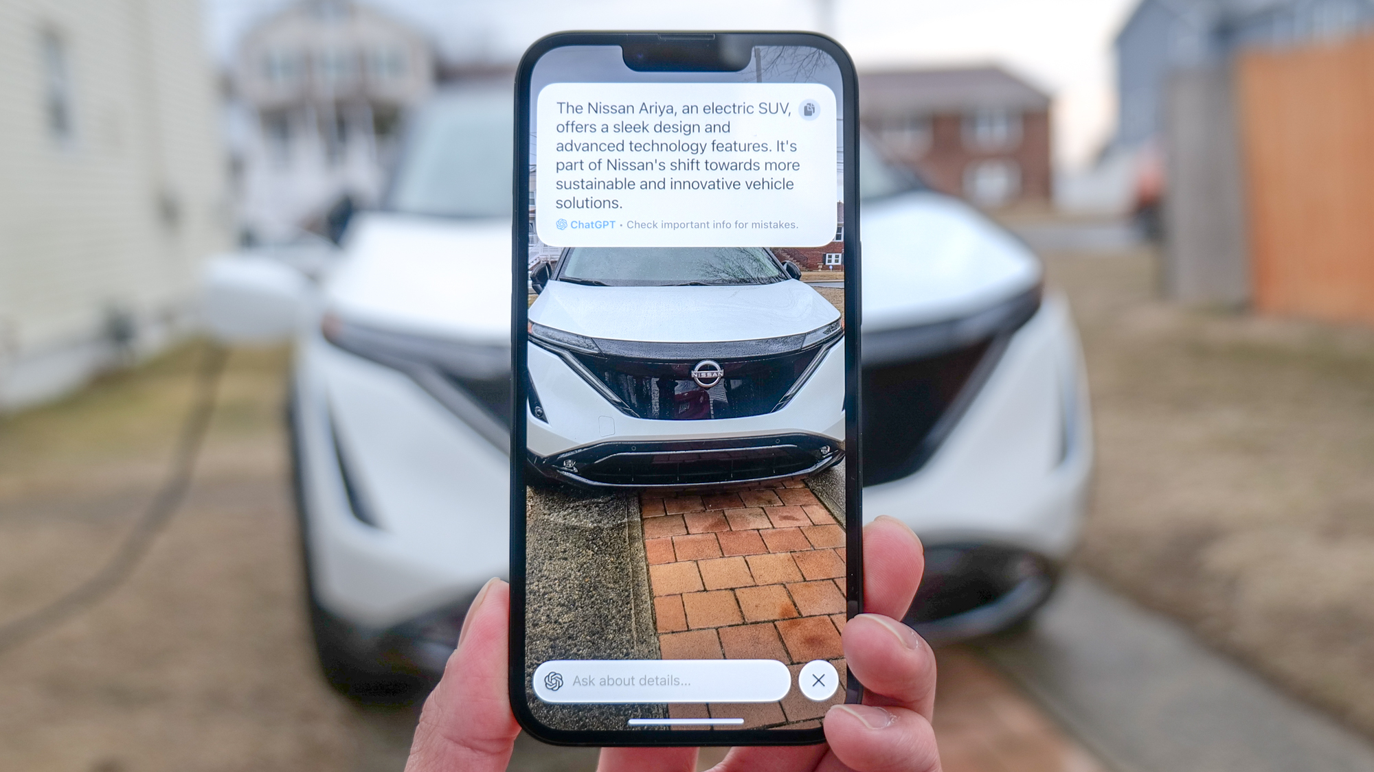 אינטליגנציה חזותית המשמשת לחיפוש מידע לרכב על אייפון 16e