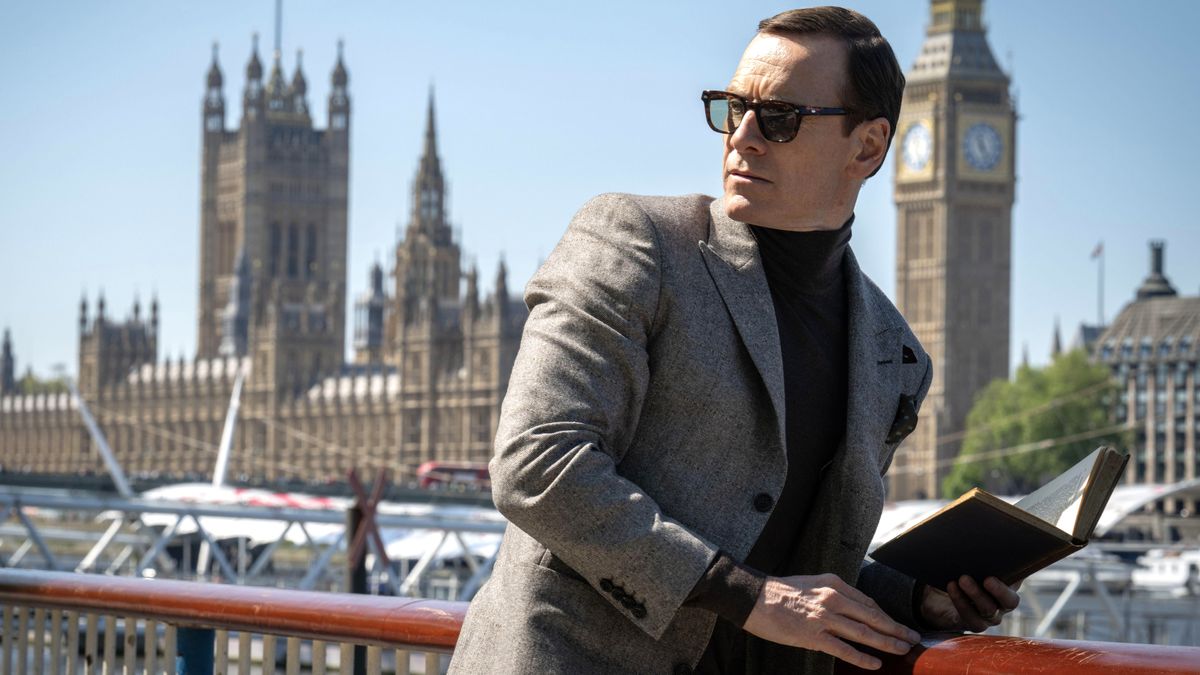 Michael Fassbender in "Black Bag" (2025).