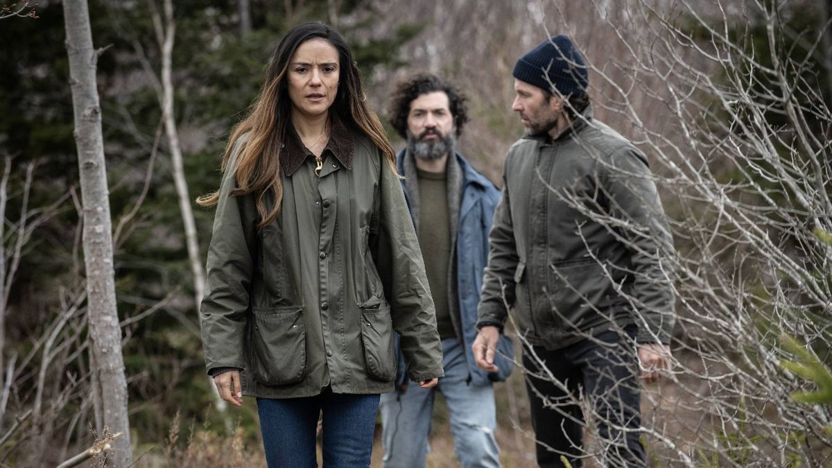 Catalina Sandino Moreno, David Alpay and Eion Bailey in "From" season 3