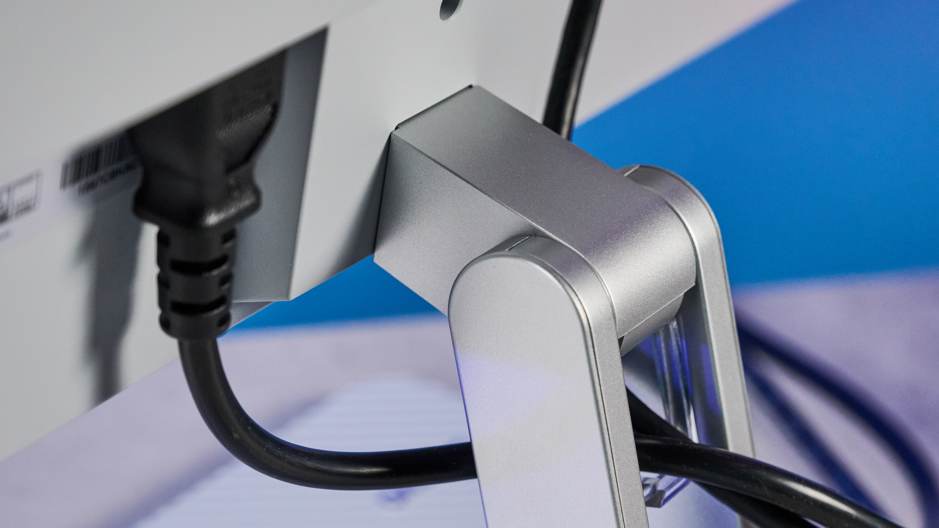 צג משרדי Lenovo L27ii-4B