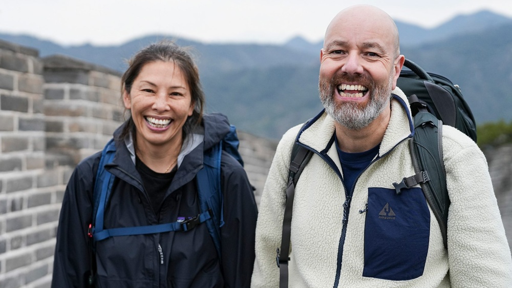 Gaz and Yin at the Great Wall of China on Race Across the World season 5