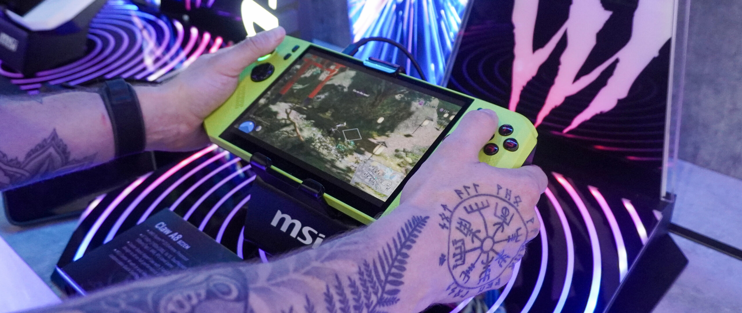 MSI Claw A8 BZ2EM