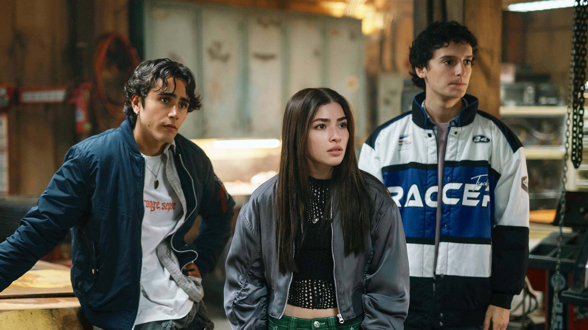 Zac (Michael Cimino), Caitlyn (Melissa Collazo) and Marcel (Nicolas Cantu) in