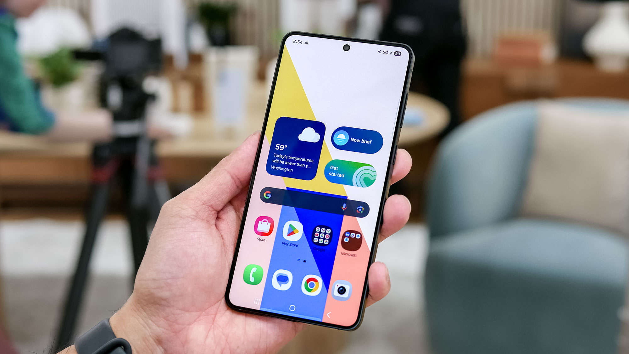 Samsung Galaxy S25 Edge hands-on review.