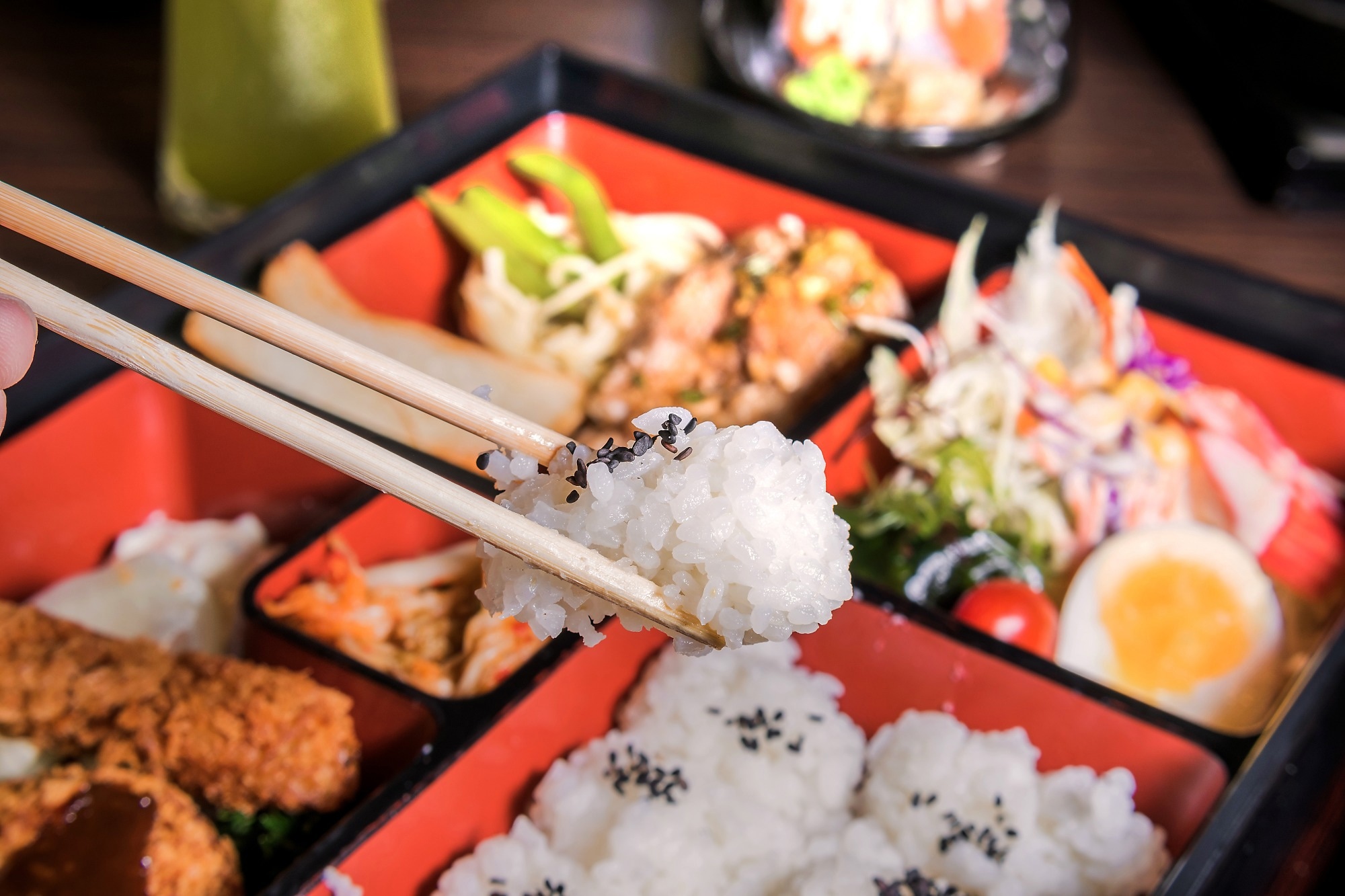 Study: The Meal Type Rather than the Meal Sequence Affects the Meal Duration, Number of Chews, and Chewing Tempo. Image Credit: Aedka Studio / Shutterstock