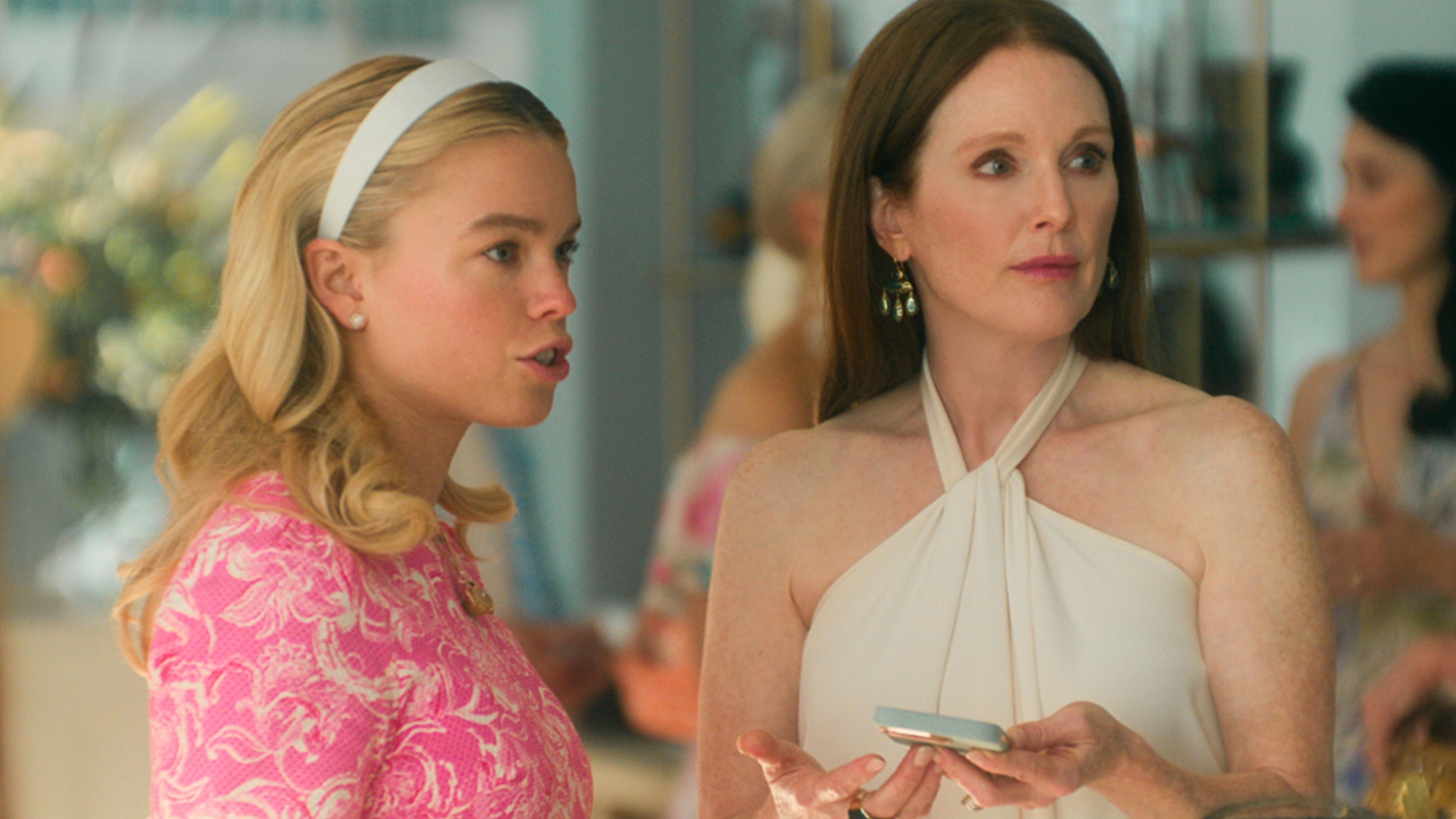 Milly Alcock and Julianne Moore in Sirens