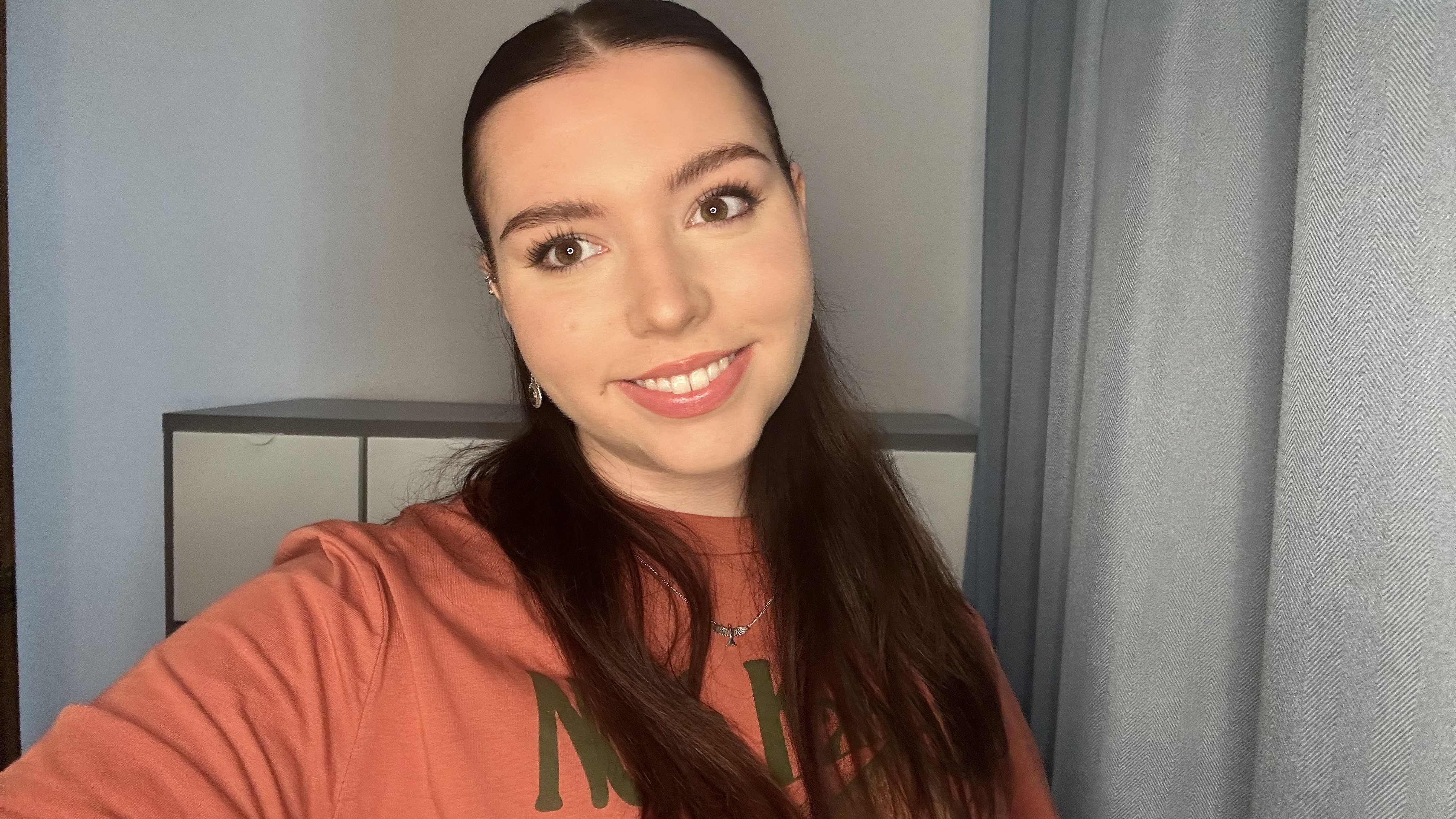 Selfies שנלקחו באמצעות אור הטבעת בגודוקס בגודל 12 אינץ '
