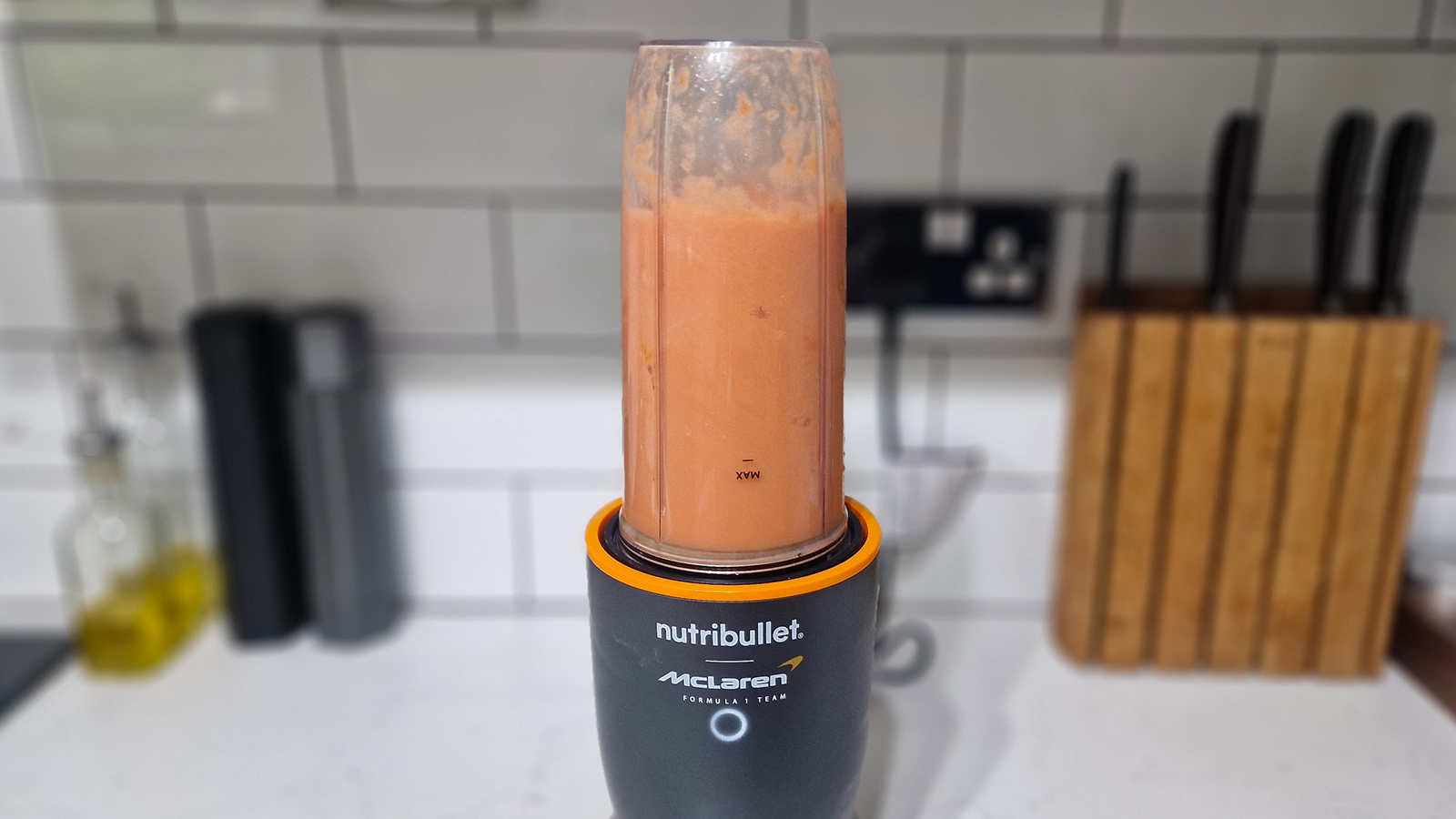 מחית עגבניות מוגמרת ב- Nutribullet Ultra 1200