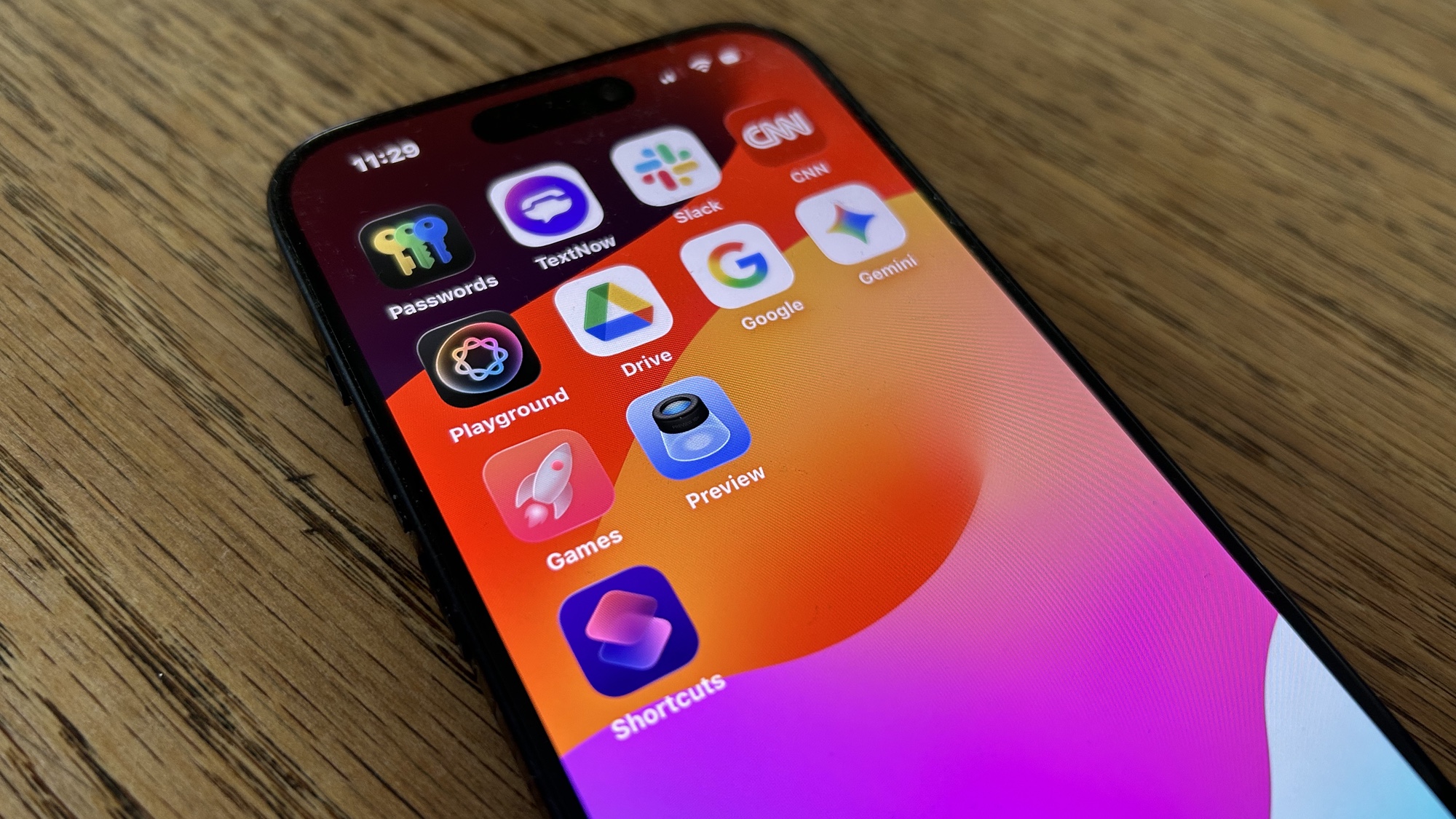 סמל קיצורי דרך ב-iOS 26 באייפון 15 פרו