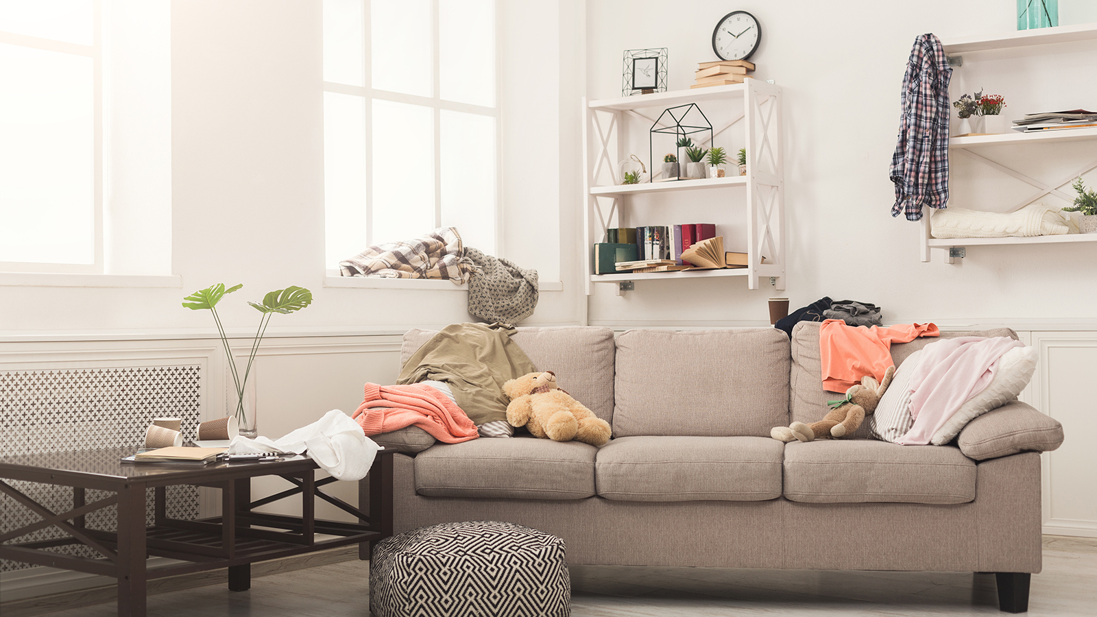 מקלקל סלון מבולגן