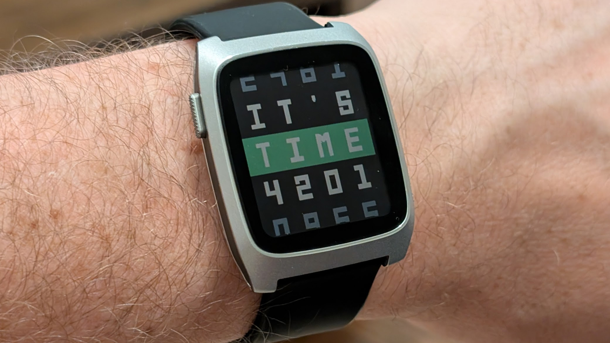 עיצוב סופי של Watch 2 Pebble 2
