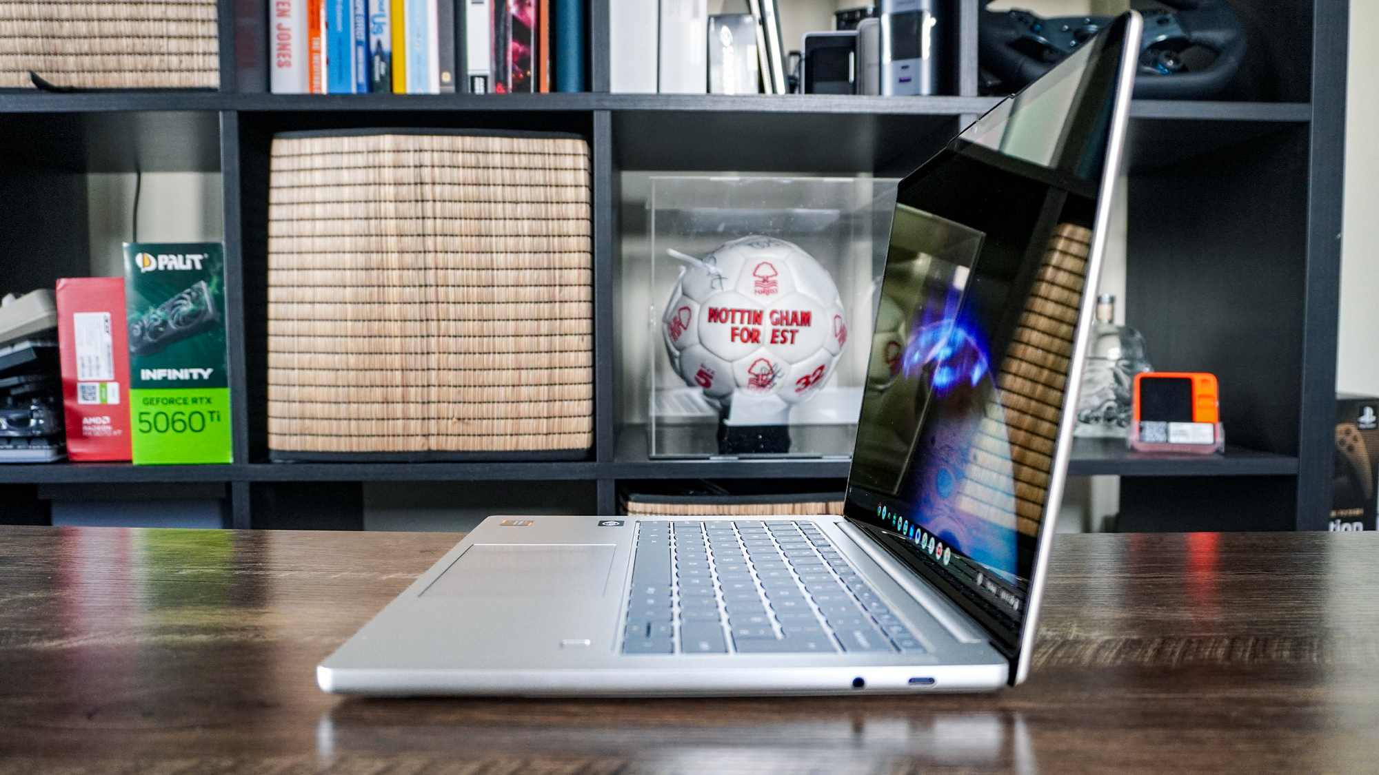 Lenovo Chromebook פלוס 14