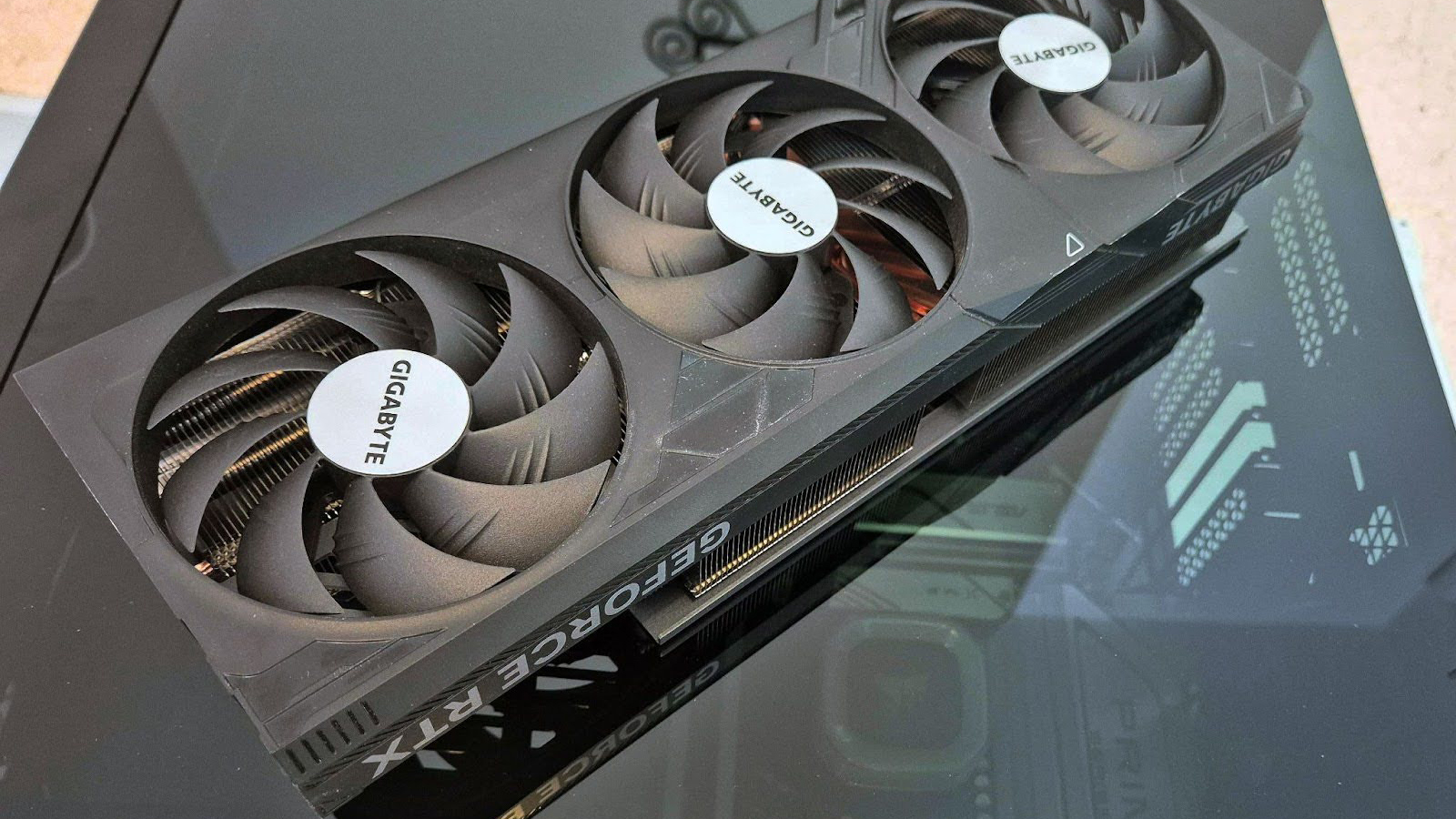 כרטיס גרפי של NVIDIA GEFORCE RTX