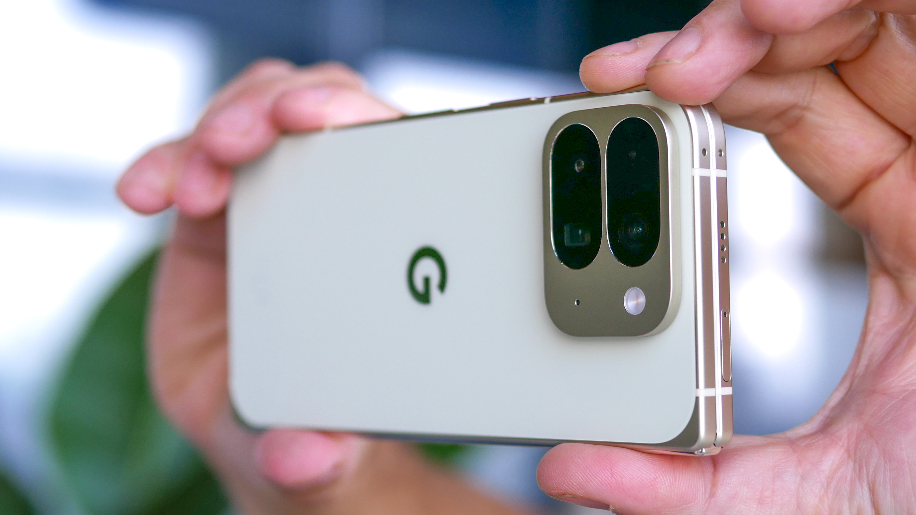 Google Pixel 10 Pro Cled