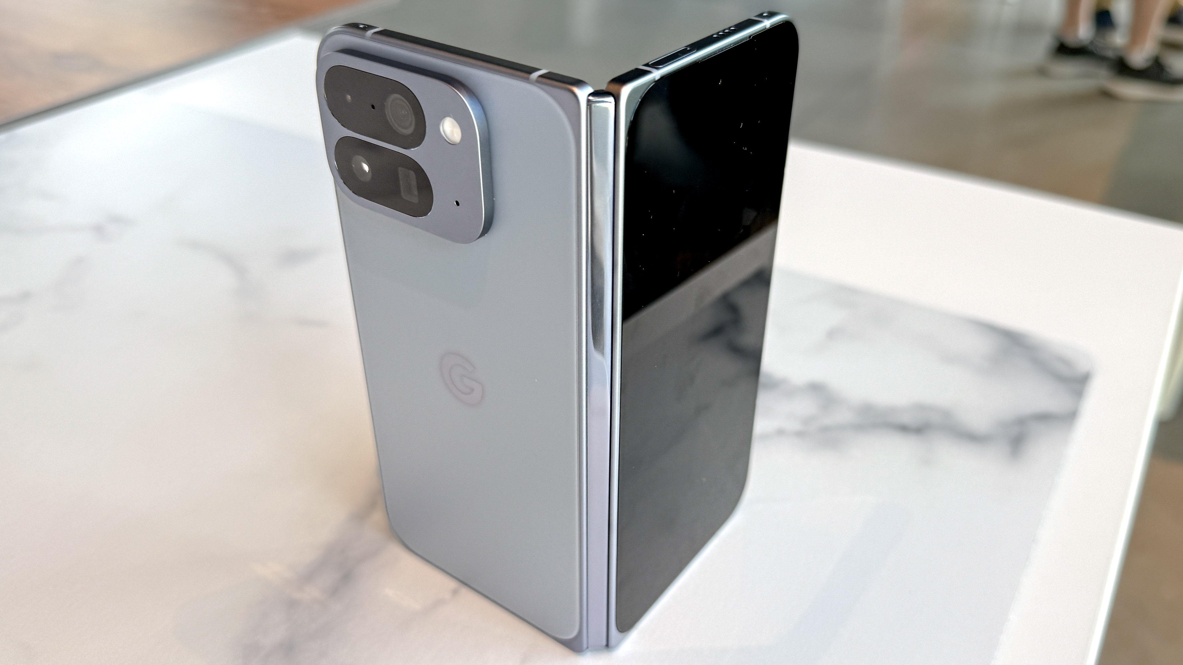 Google Pixel 10 Pro Clead
