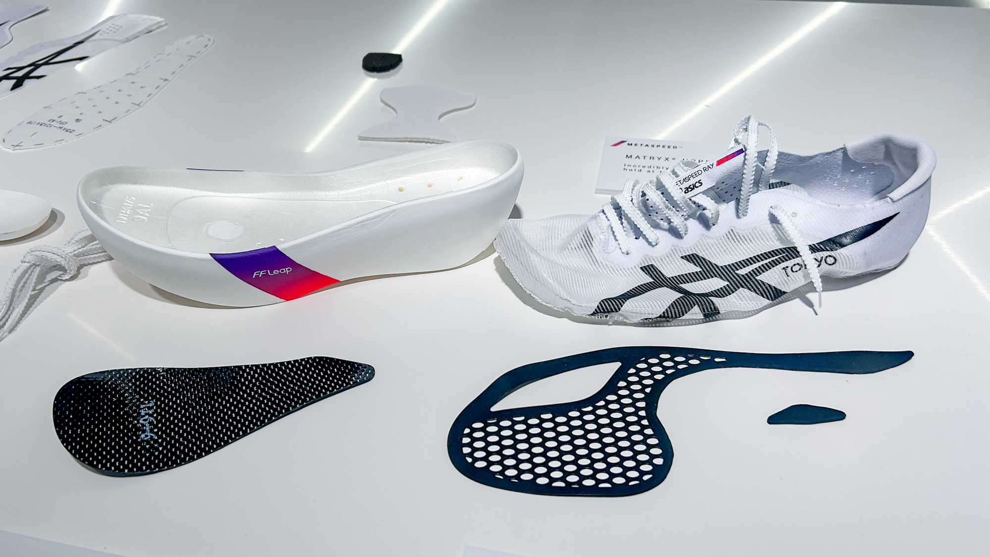 ASICS Metaspeed Ray