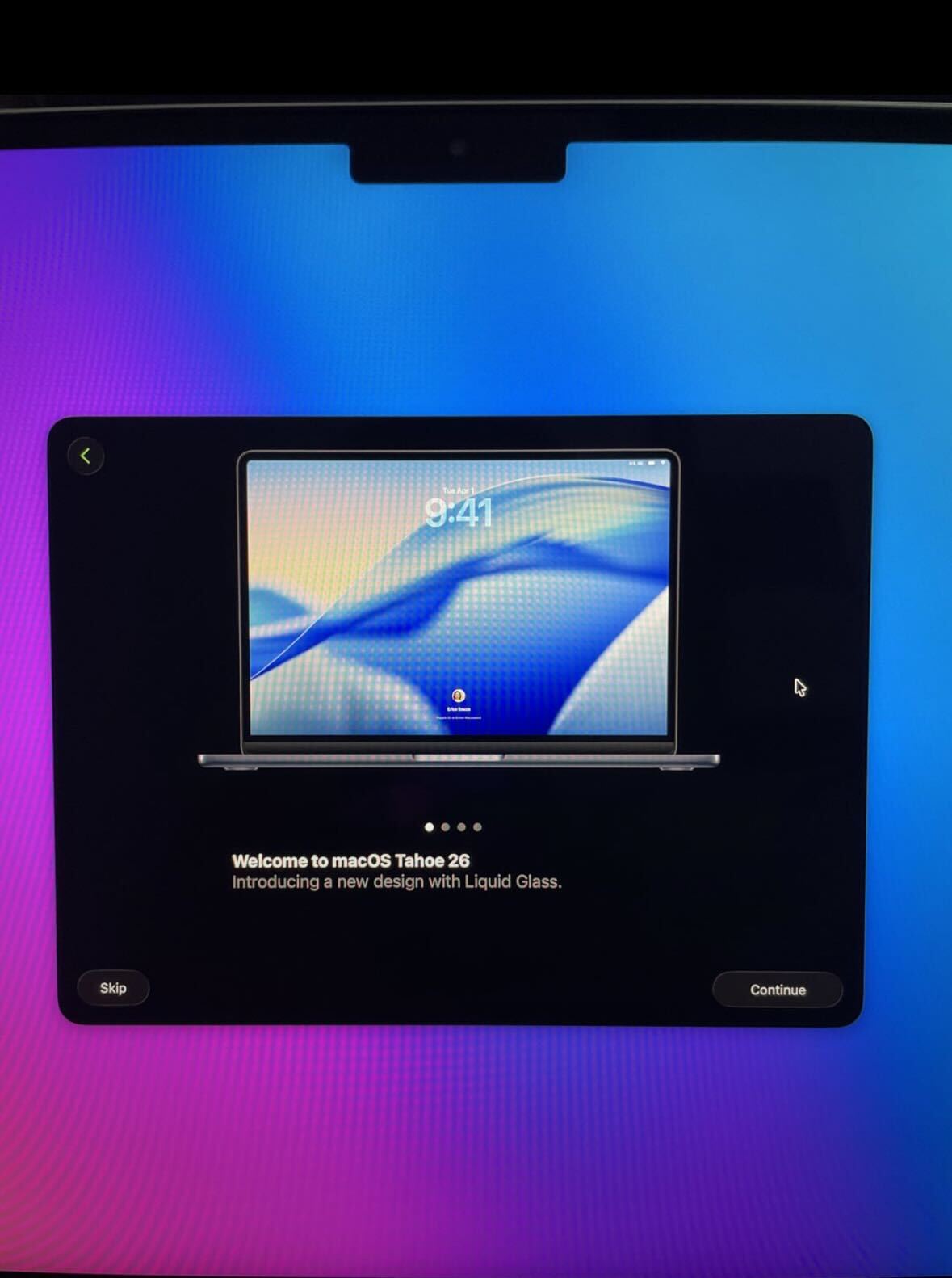 צילום מסך מ- MacOS Tahoe Beta Beta המציג MacBook חסר אתרים