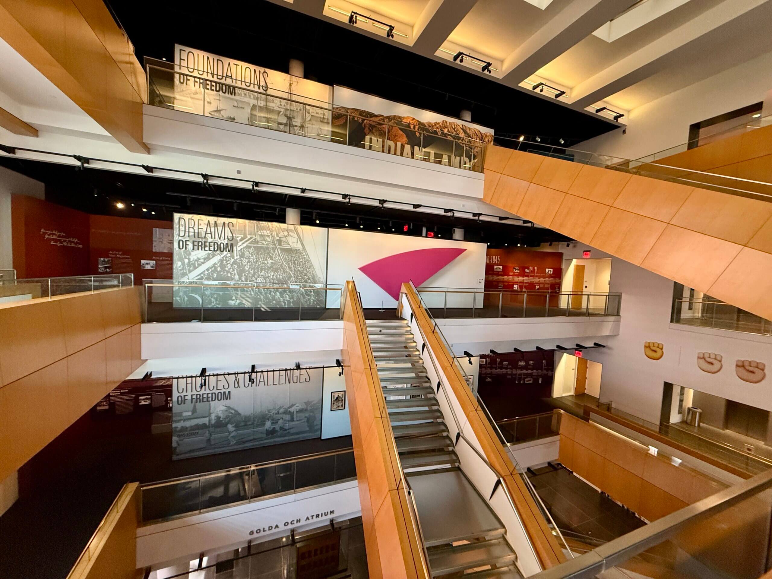 בתוך המוזיאון הלאומי של ויצמן להיסטוריה יהודית אמריקאית בפילדלפיה.