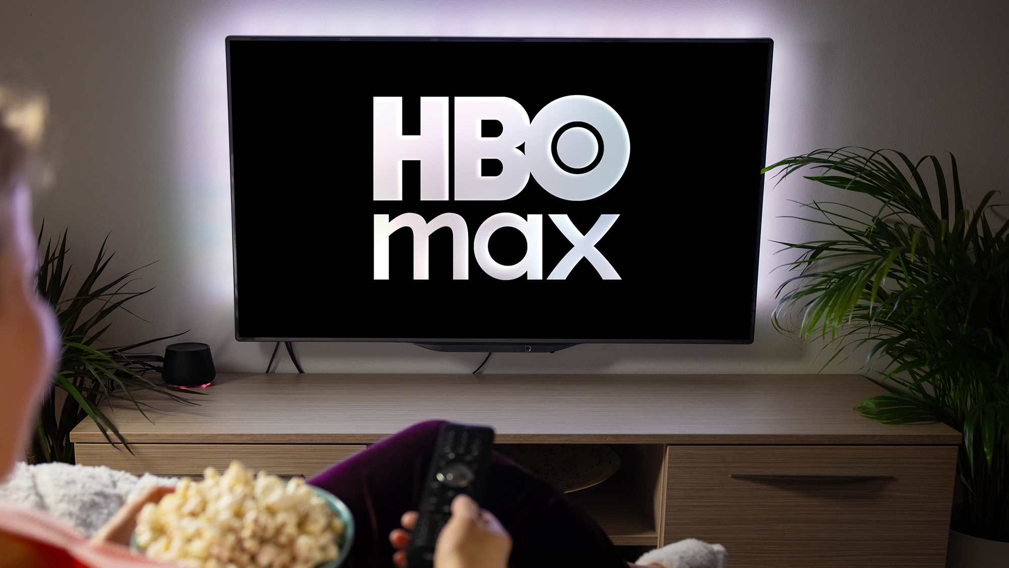לוגו HBO MAX בטלוויזיה