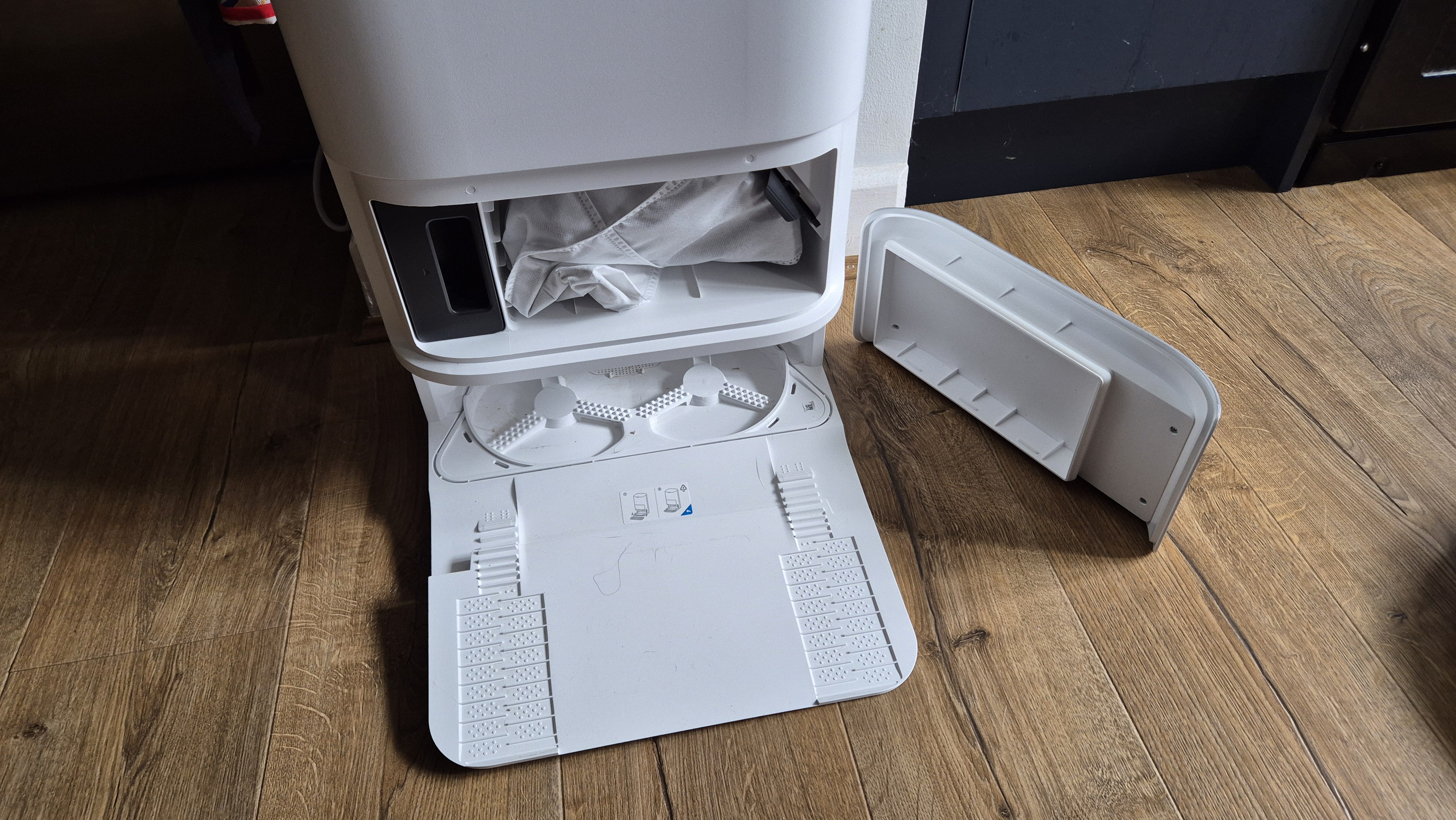 Dreame L10S Ultra gen 2 vacuum and mop
