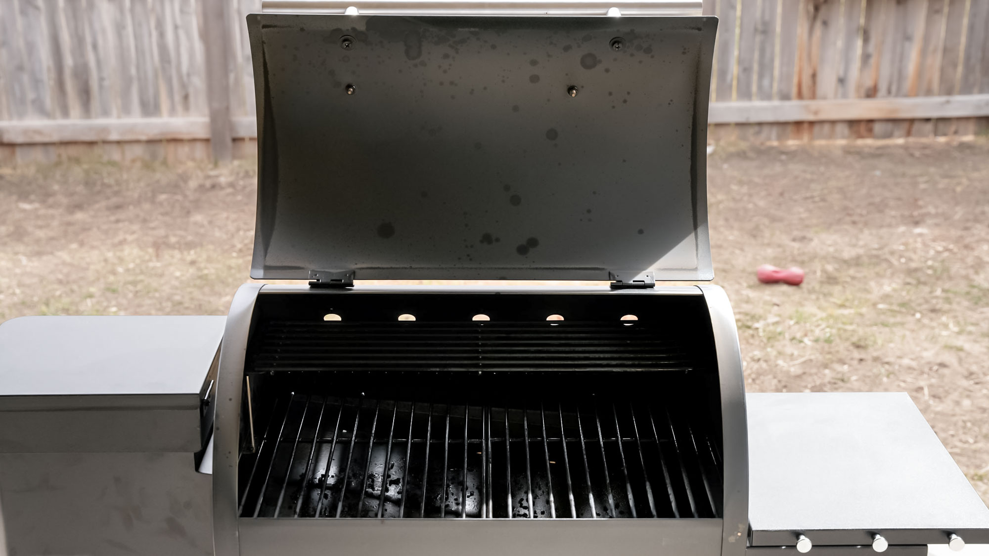 Brisk It Zelos AI המופעל על Grill