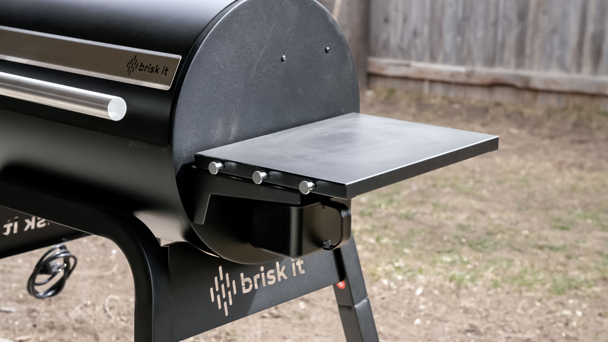 Brisk It Zelos AI המופעל על Grill