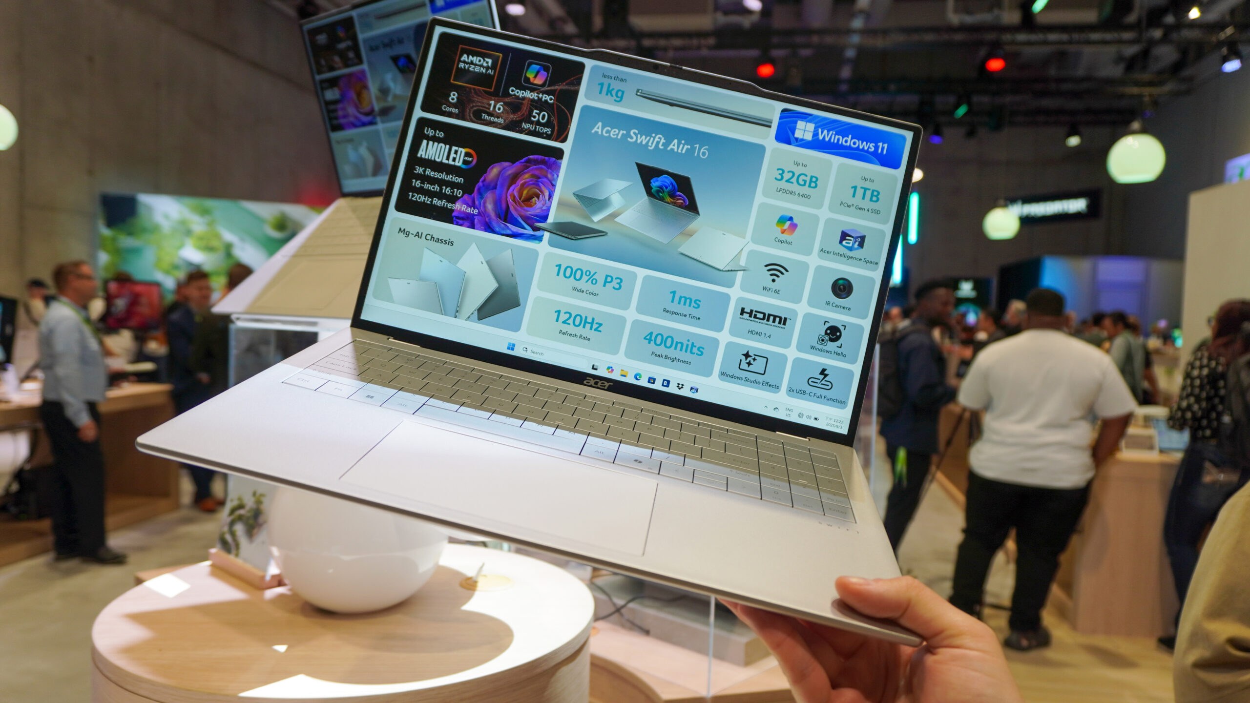 Acer Swift Air 16