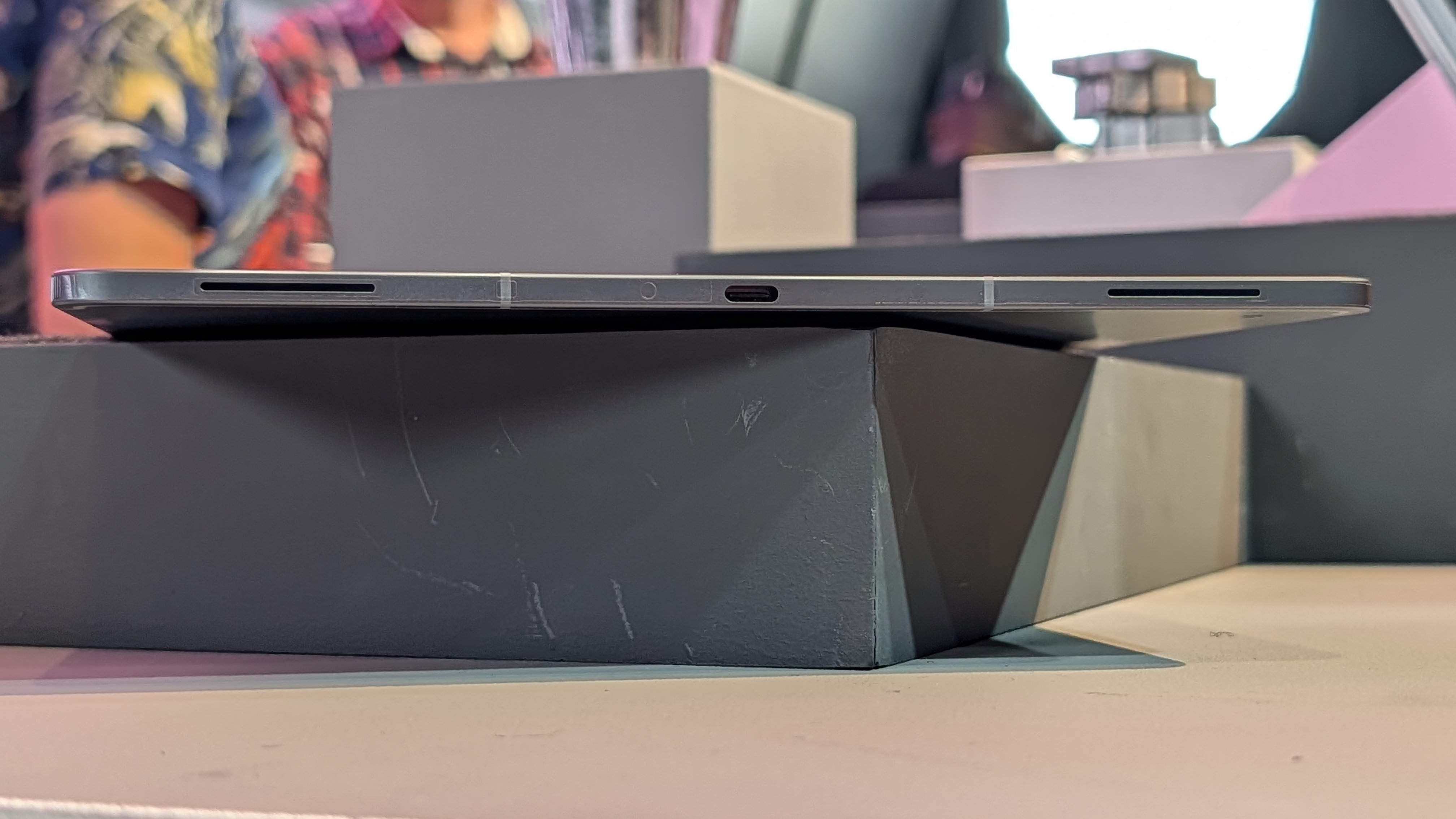 Samsung Galaxy Tab S11 אולטרה צדדי