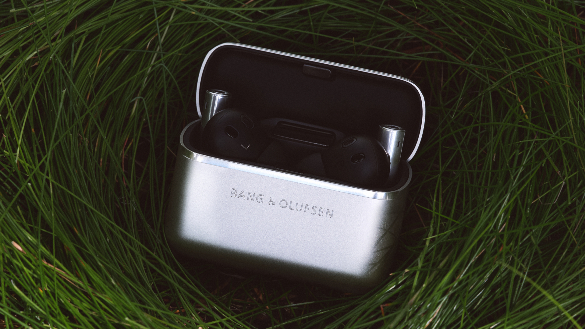 Bang & amp; amp; אולופסן גרייס