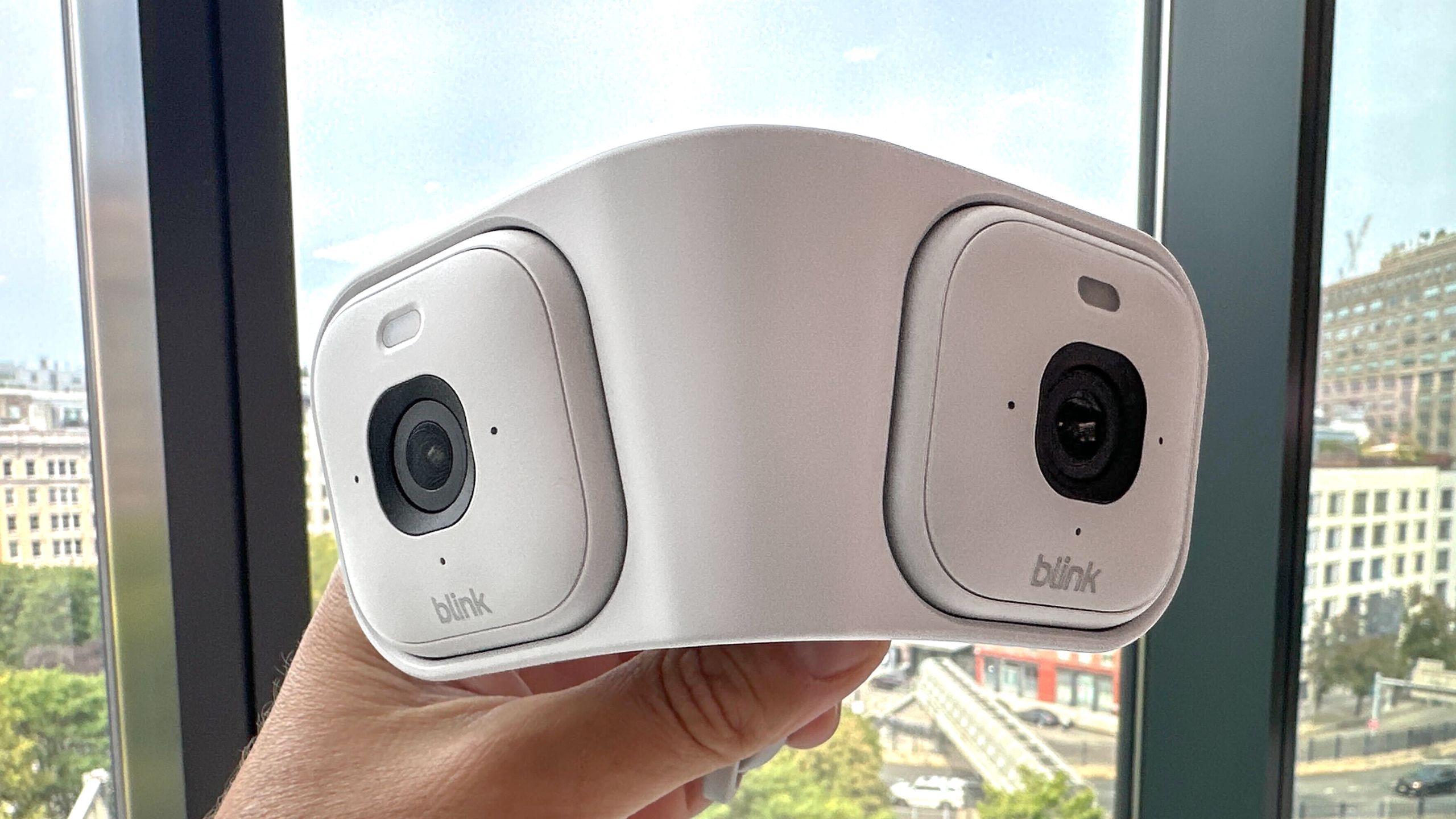 אמזון מכריזה על קשת Blink-2 מצלמות באחת לתצוגה של 180 מעלות תמורת 99 דולר בלבד