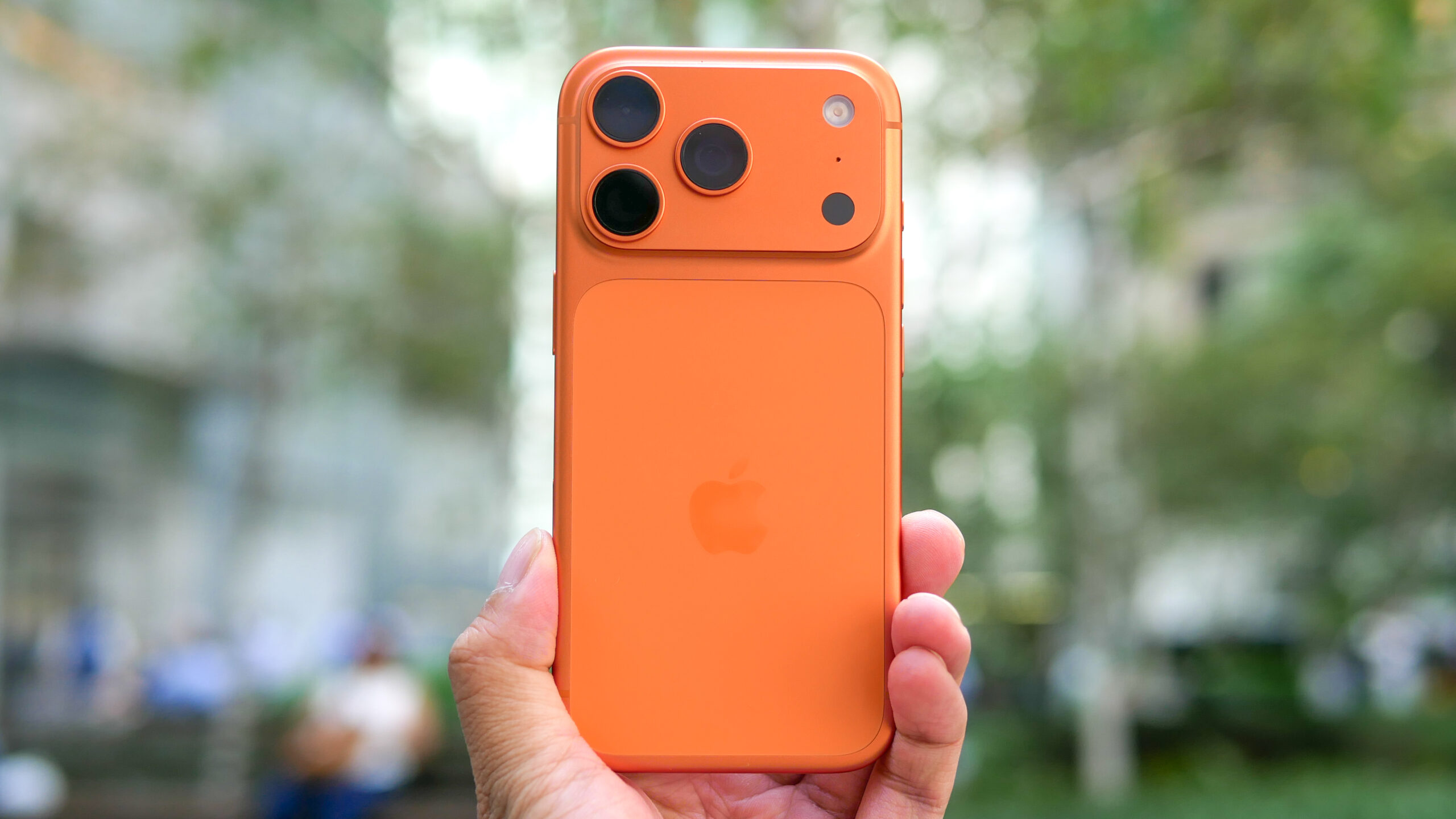 iPhone 17 Pro review.