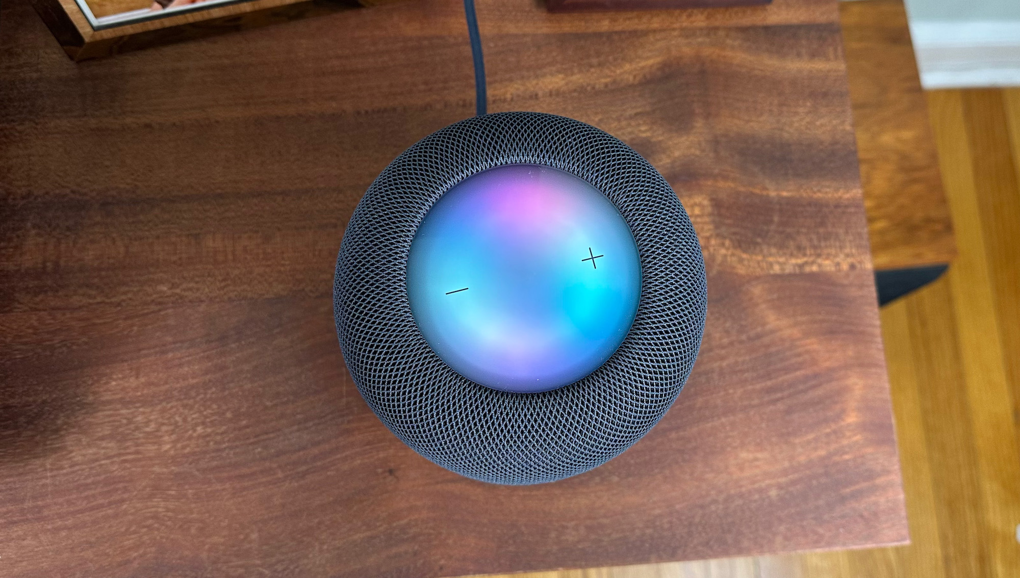 Apple HomePod 2 Top