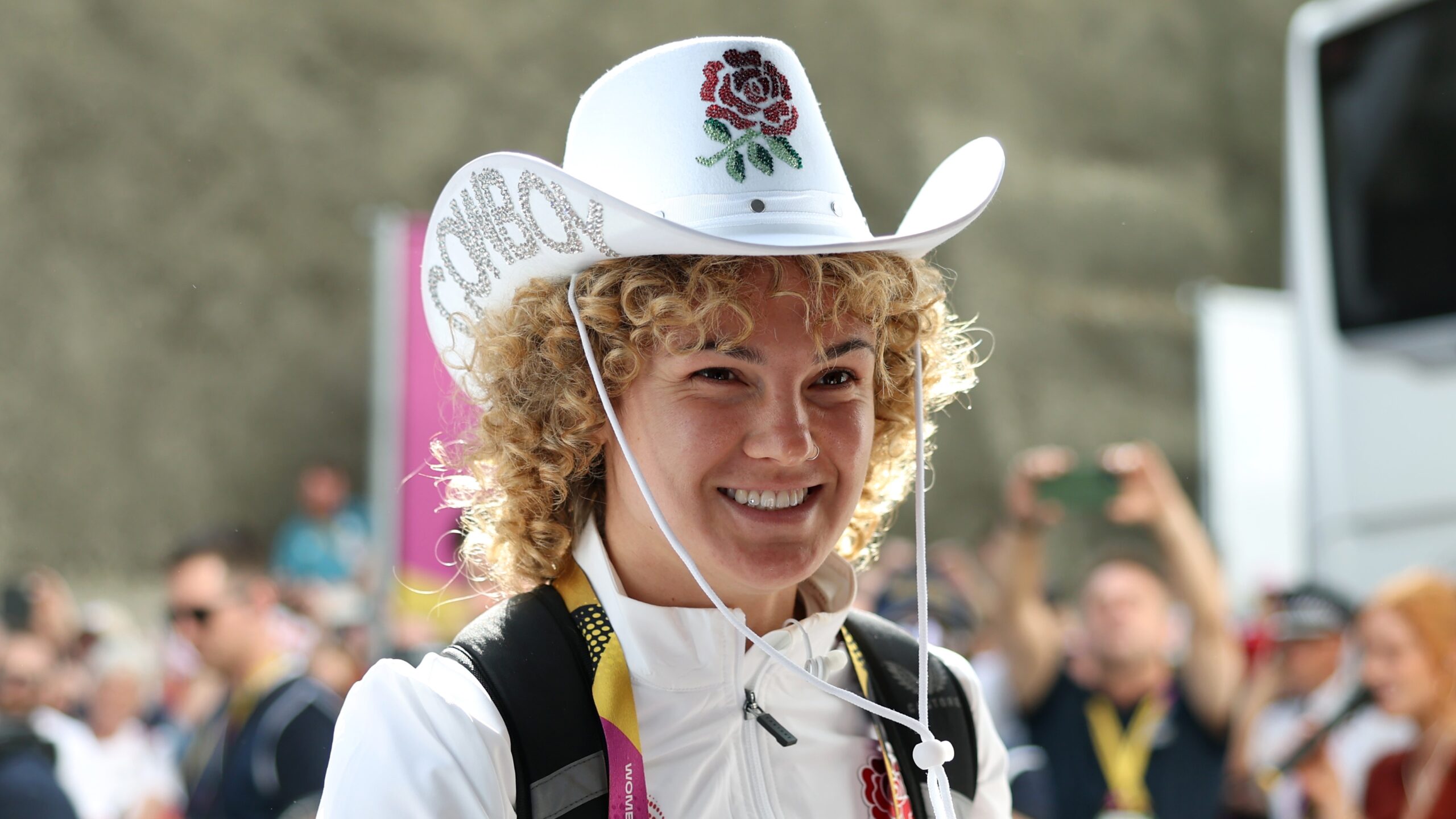 Ellie Kildunne of England wears an England branded cowboy hat as she arrives at the stadium prior to the Women's Rugby World Cup 2025 Pool A match between England and Australia at Brighton &amp; Hove Albion Stadium on September 06, 2025 in Brighton, England.