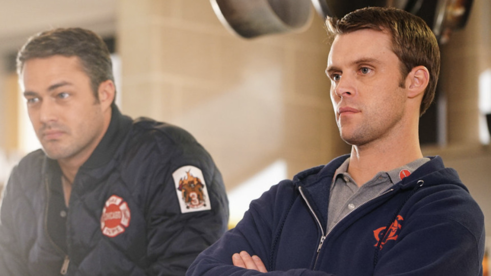 Kelly Severide (Taylor Kinney) and Matthew Casey (Jesse Spencer) in Chicago Fire