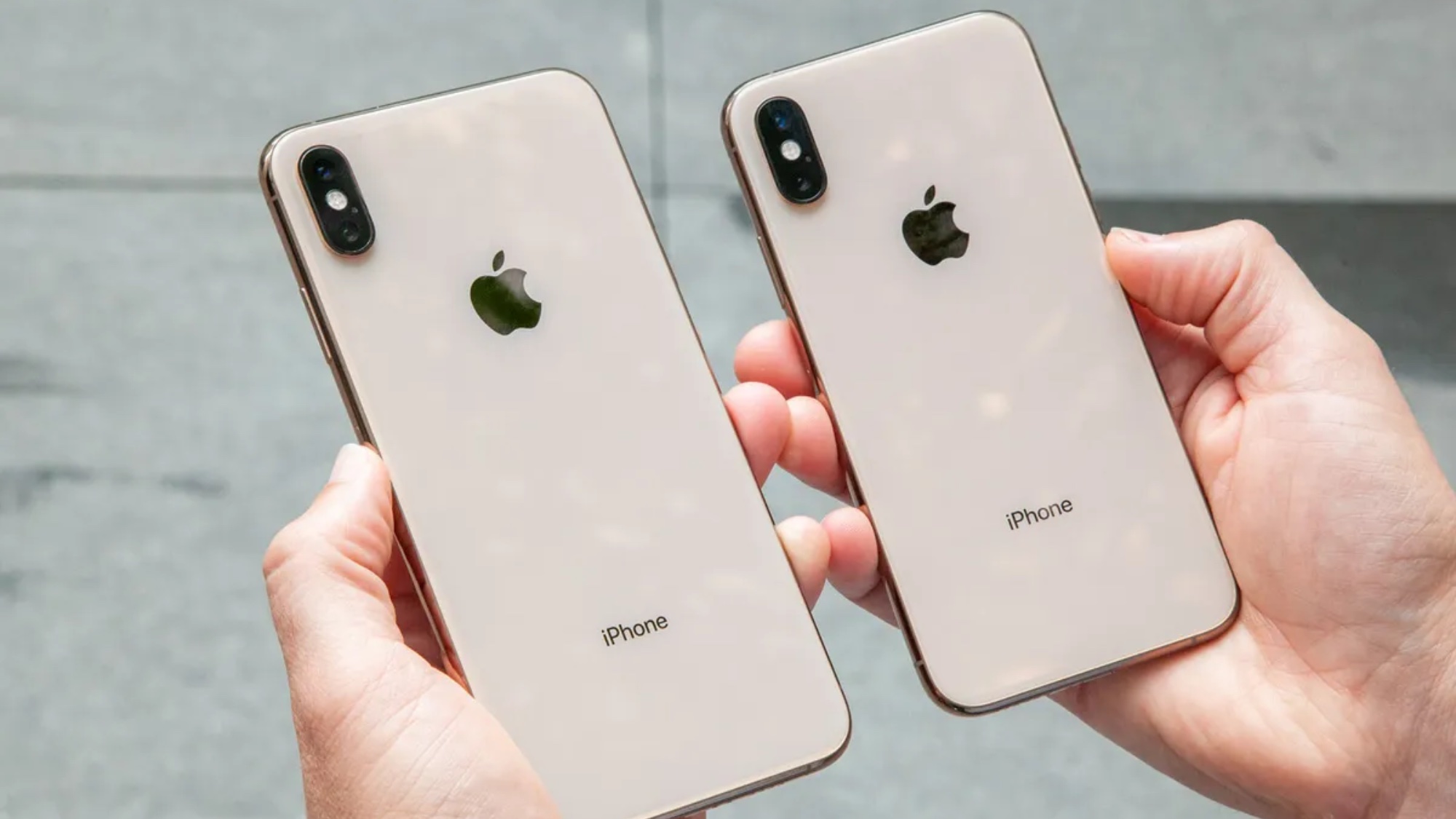 iPhone XS ו- iPhone XS Max