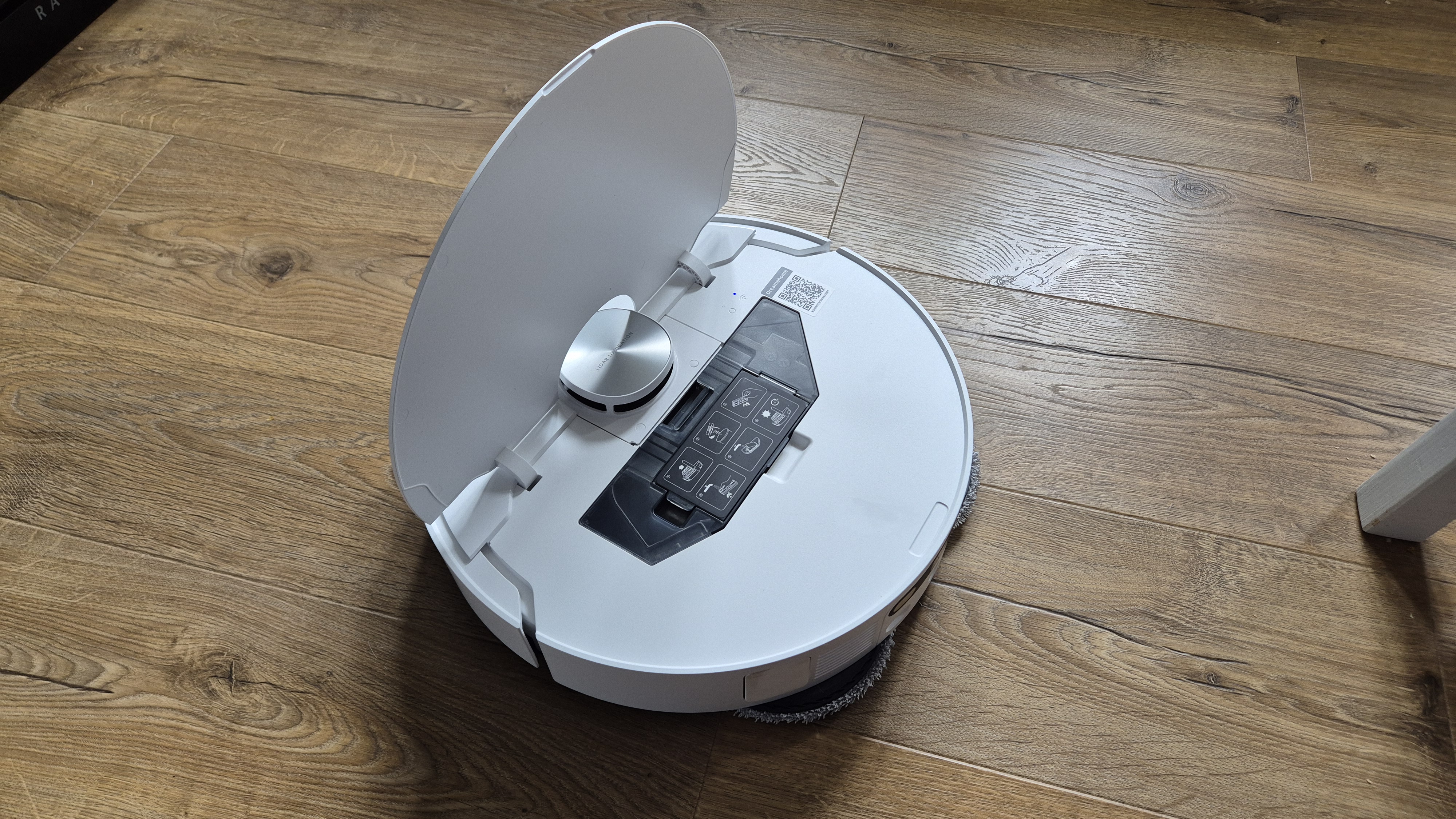 Dreame L10S Ultra gen 2 vacuum and mop