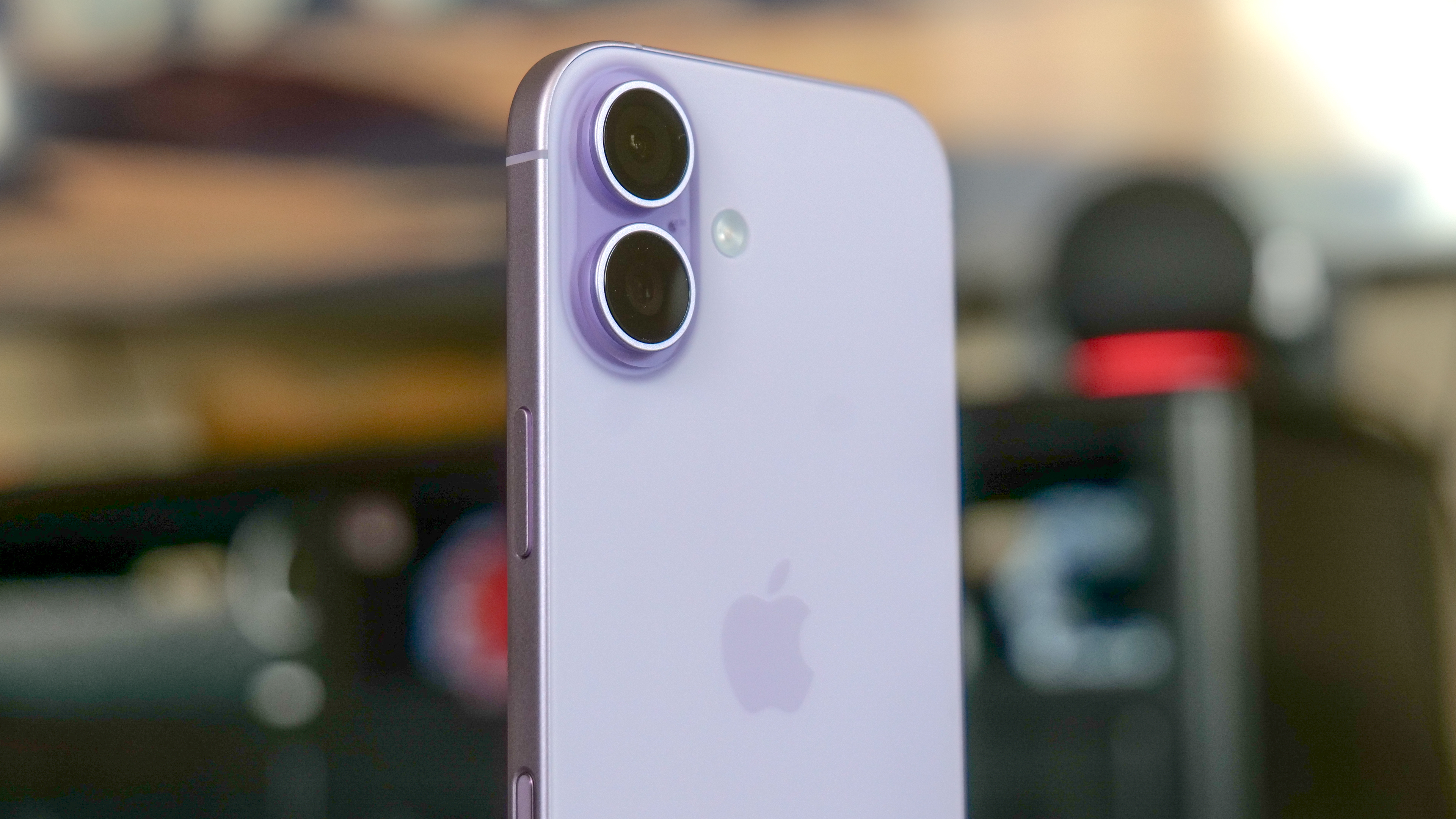 סקירת Apple iPhone 17.