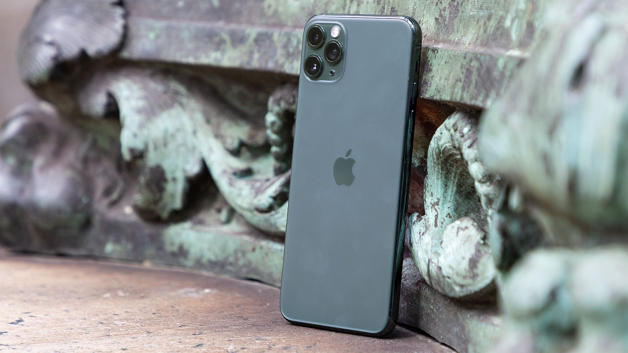 ה- iPhone 11 Pro Max ו- Apple Watch Series 3 שלך נחשבים כעת 'וינטג' על ידי אפל
